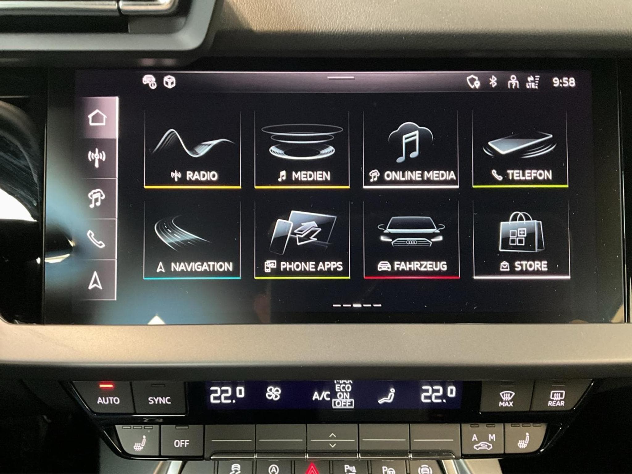 Audi A3 SB+Advanced+30TFSI+S-Tronic (2025) - Photo 15