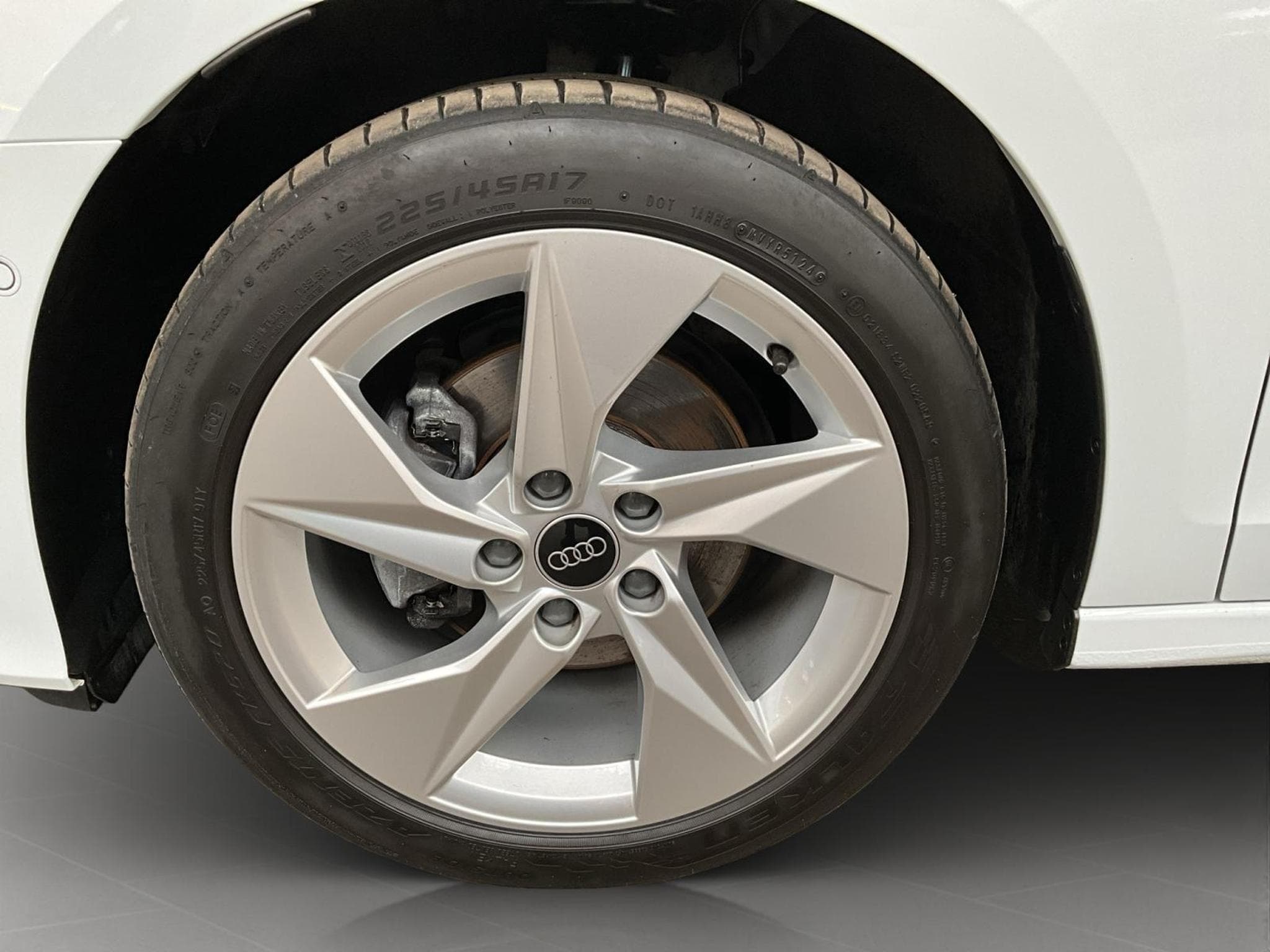 Audi A3 SB+Advanced+30TFSI+S-Tronic (2025) - Photo 8