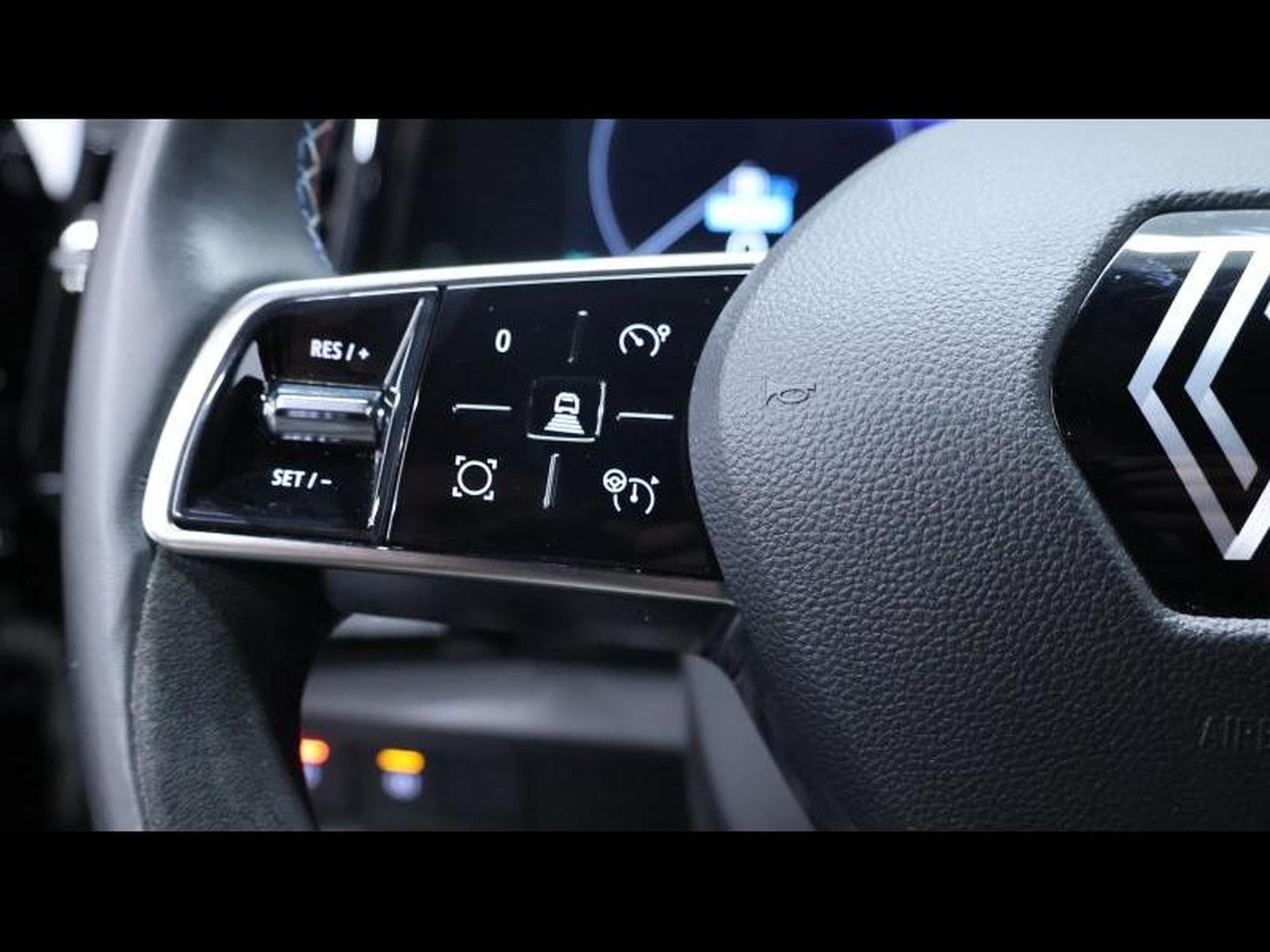 Renault Espace 1.2 E-Tech Hybrid 200ch Esprit Alpine 4Control (2024) - Photo 17