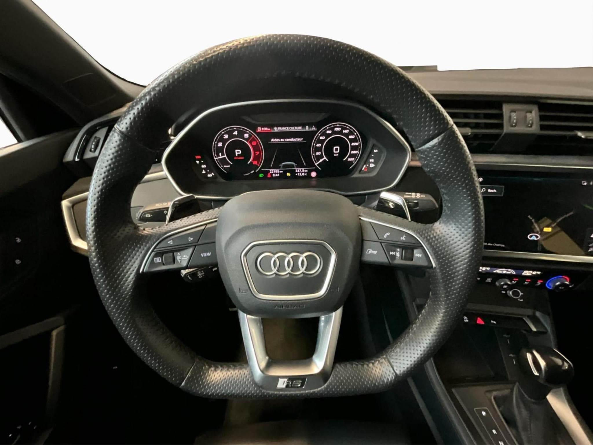 Audi RSQ3 TFSI+Quattro+S-Tronic+Led+LM21 (2024) - Photo 10