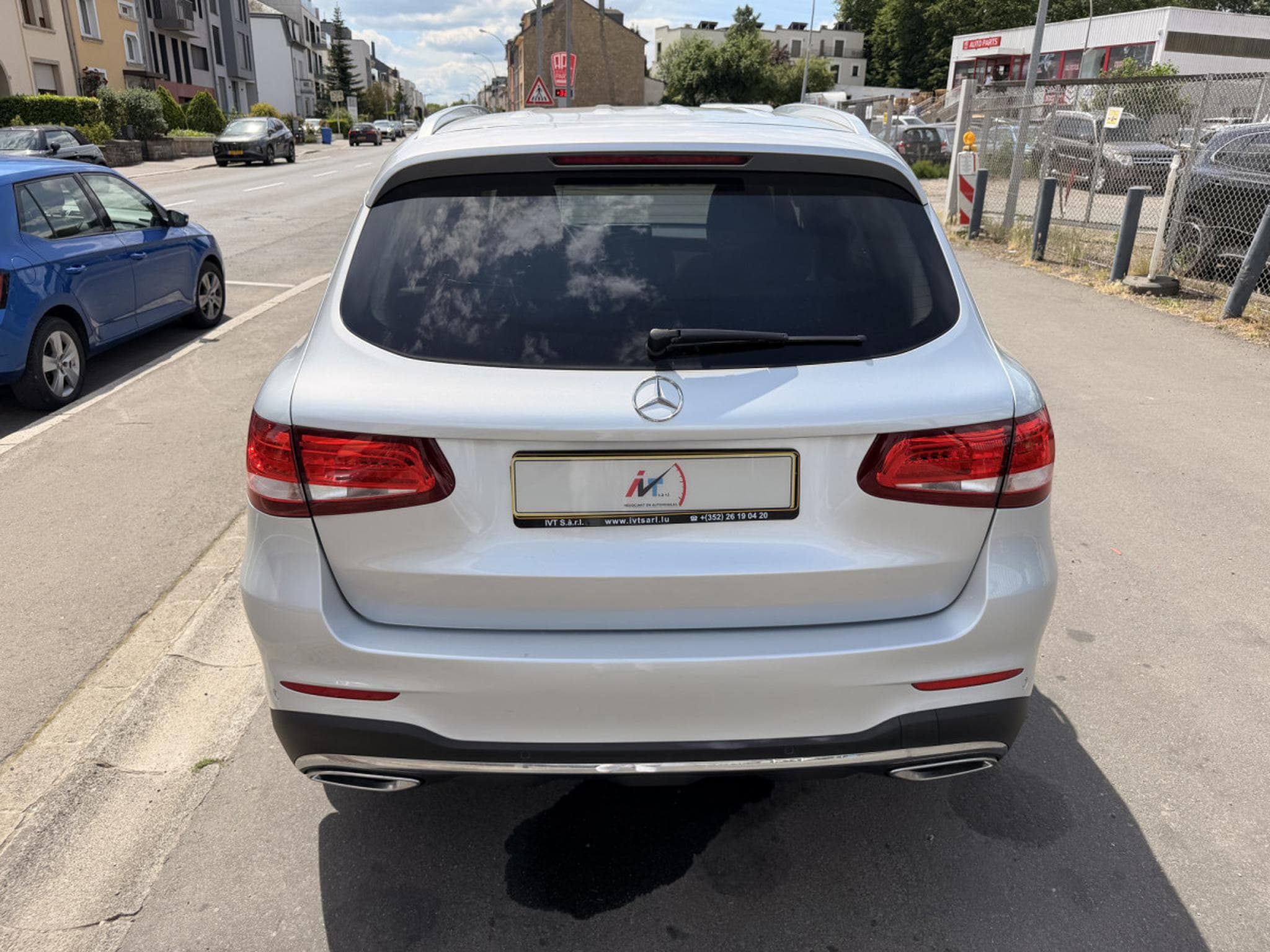 Mercedes GLC 220 D 4MATIC AUTO (2016) - Photo 4