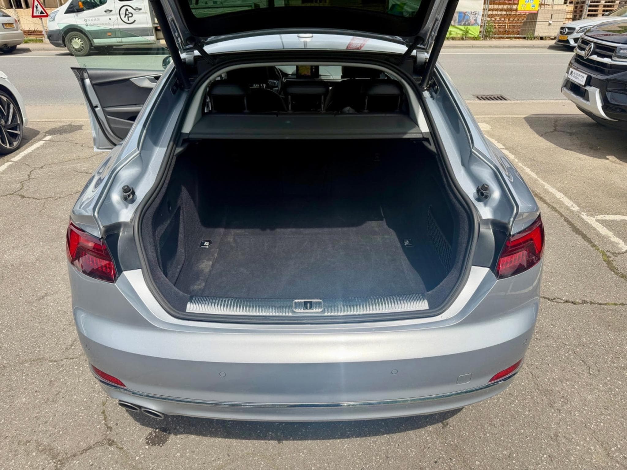 Audi A5 Sportback 40 TDI 190 design S-Tronic (2019) - Photo 12
