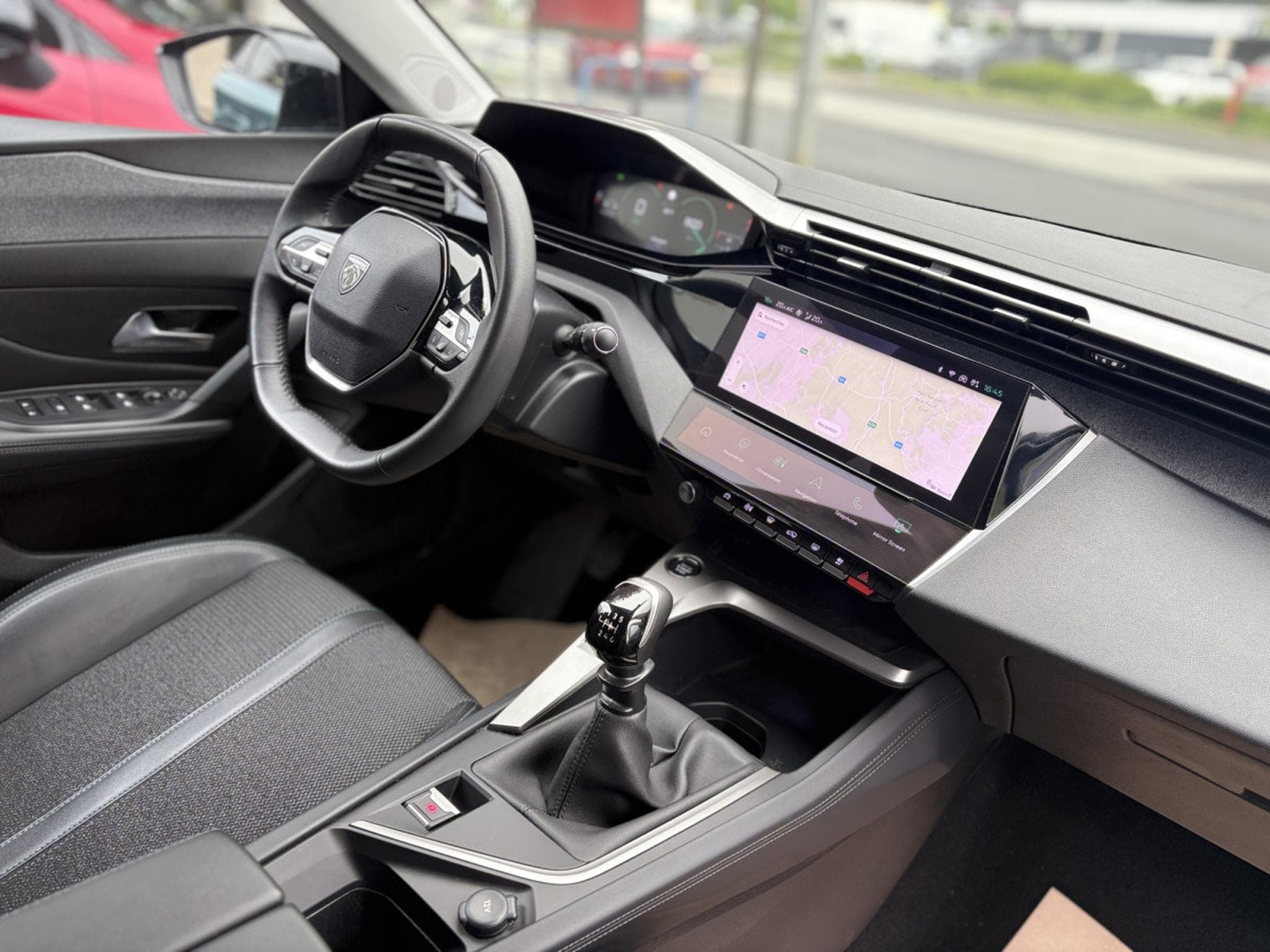 Peugeot 308 SW ALLURE 1.2 PURETECH 96KW * GARANTIE 36 MOIS * (2024) - Photo 6