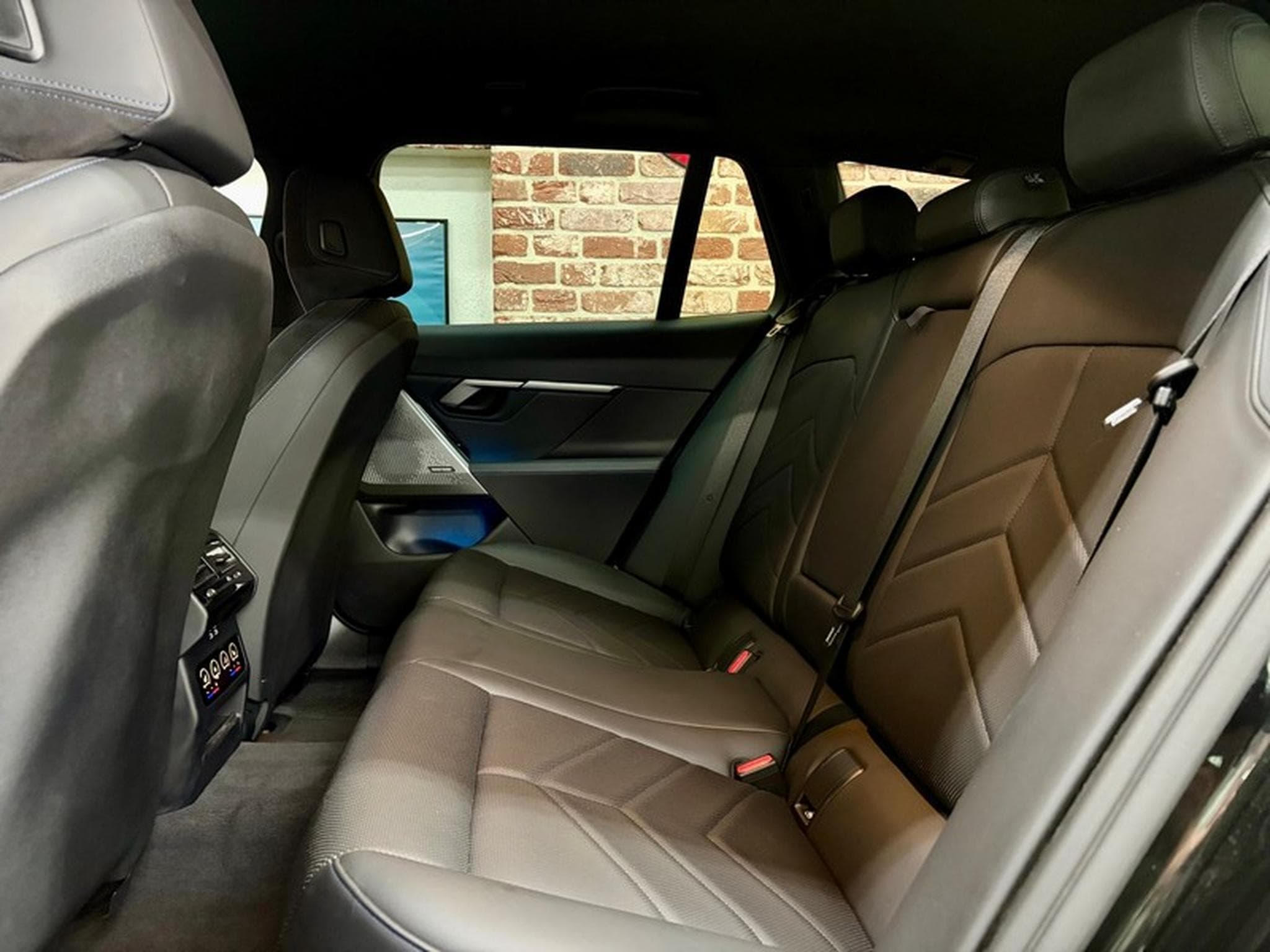 BMW 520 520dA Touring 2.0 197cv Auto HYB-DIE xDrive M-SPORT (2025) - Photo 6