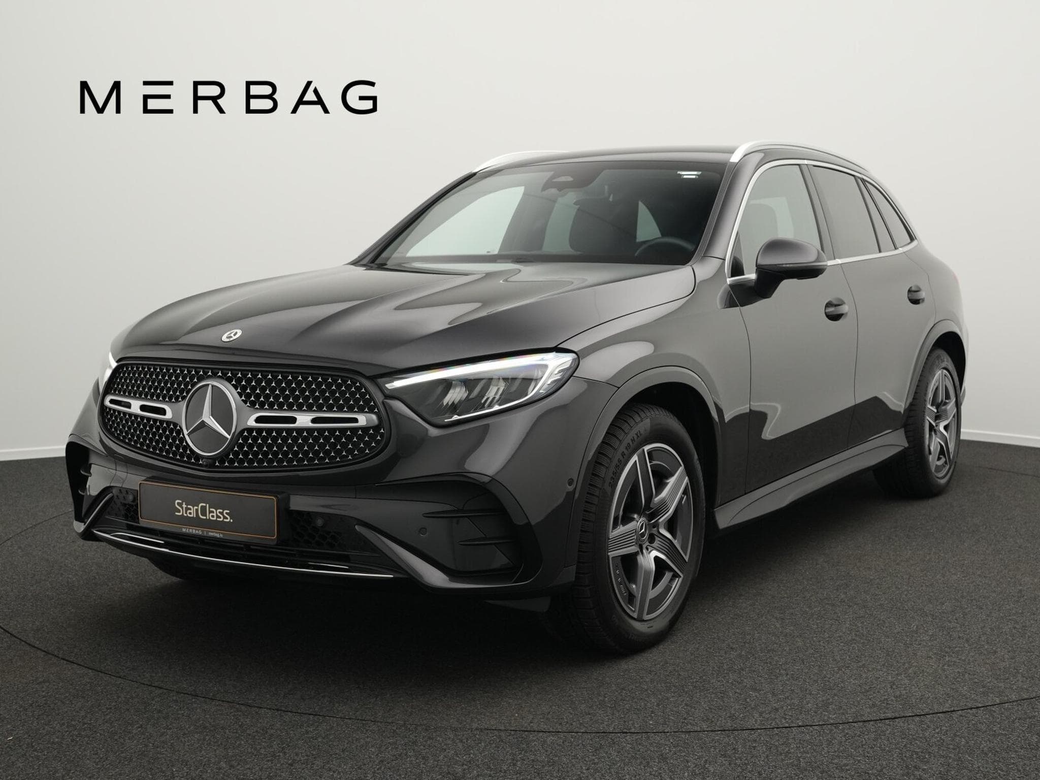 Mercedes GLC 300 d 4M AMG-Line LED+AHK+Totw+Memo (2025) - Photo 1