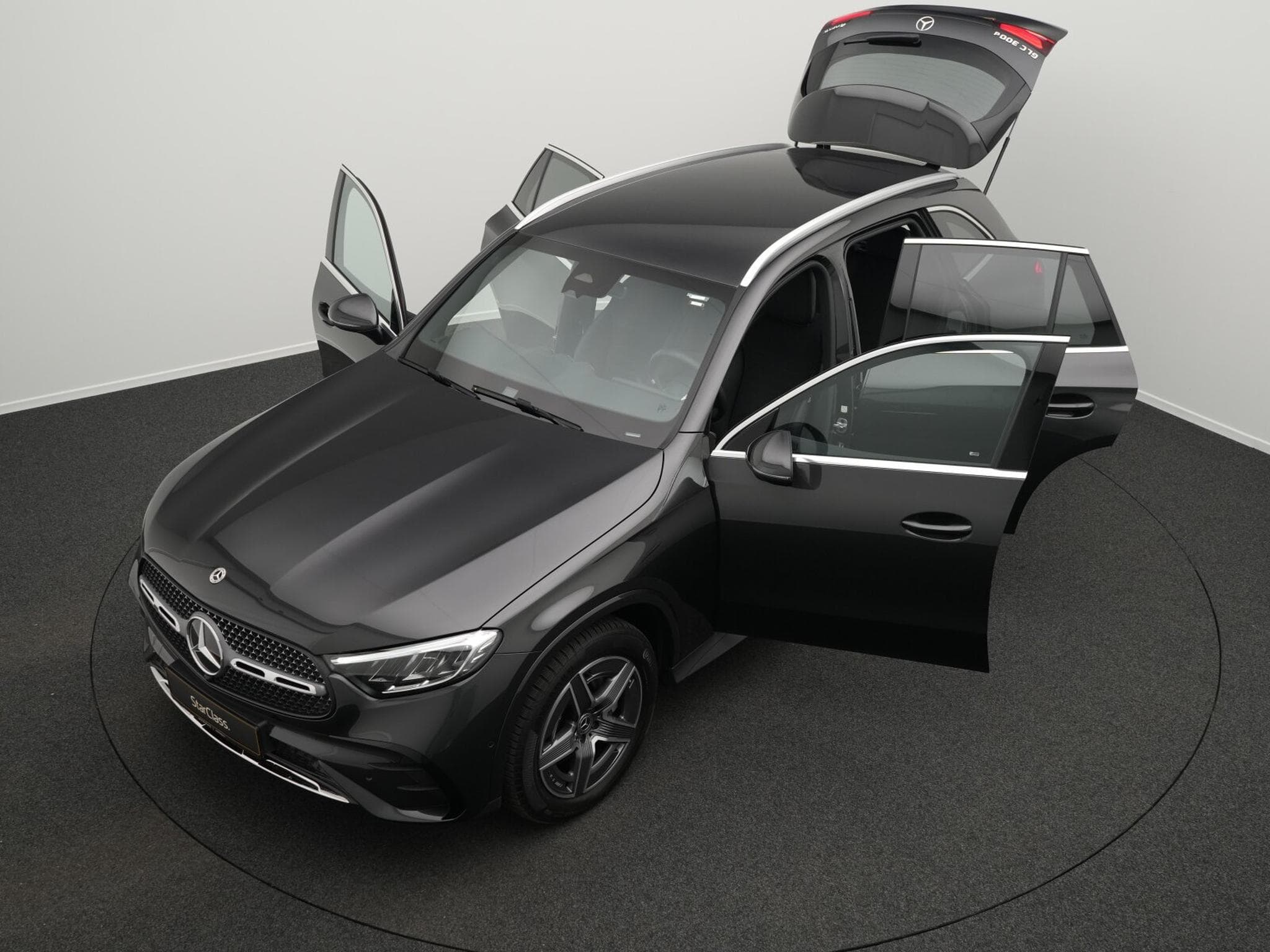 Mercedes GLC 300 d 4M AMG-Line LED+AHK+Totw+Memo (2025) - Photo 12