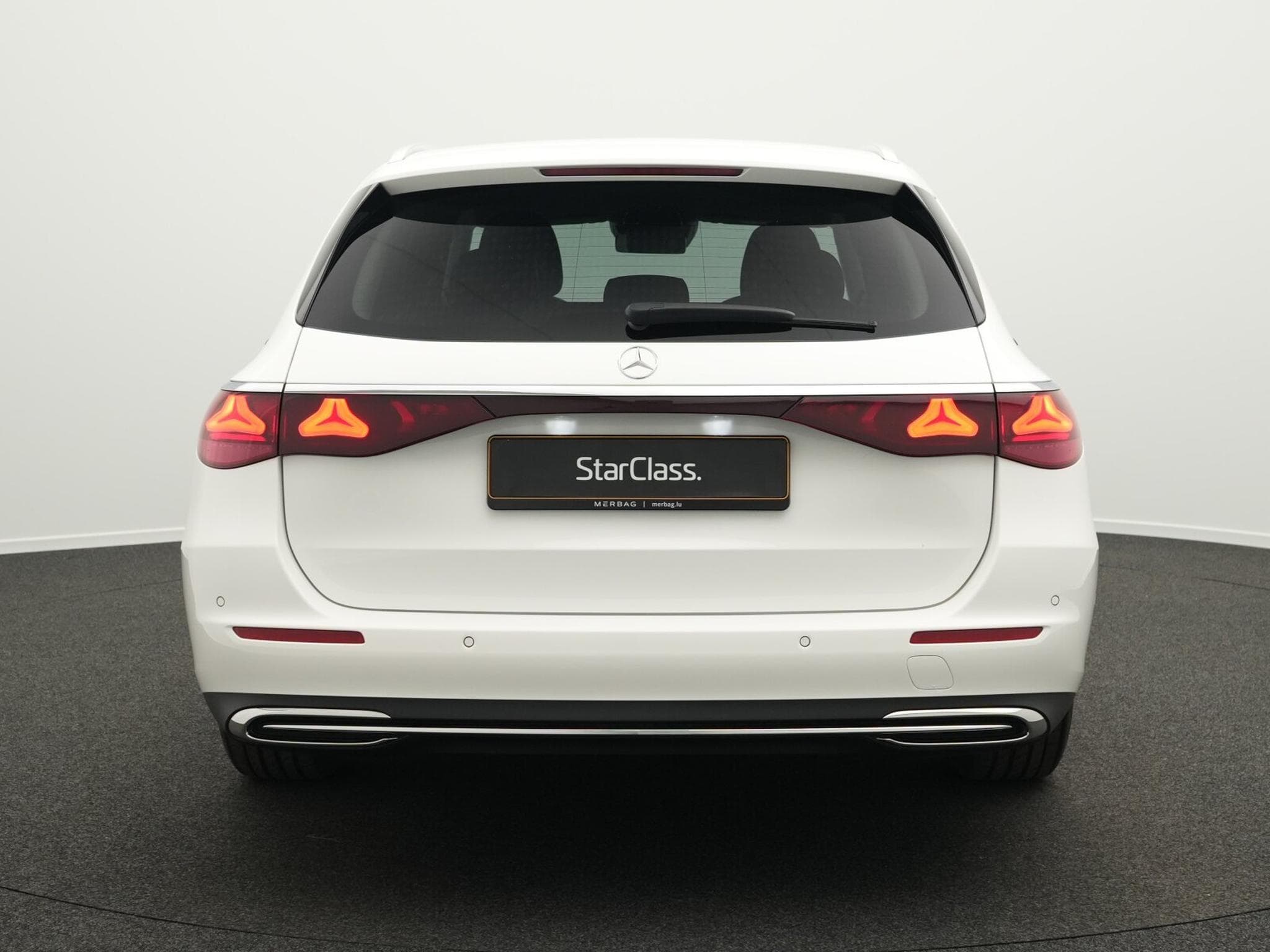 Mercedes E 200 T-Modell Digital+AHK+360°+Memo+Apple (2025) - Photo 4