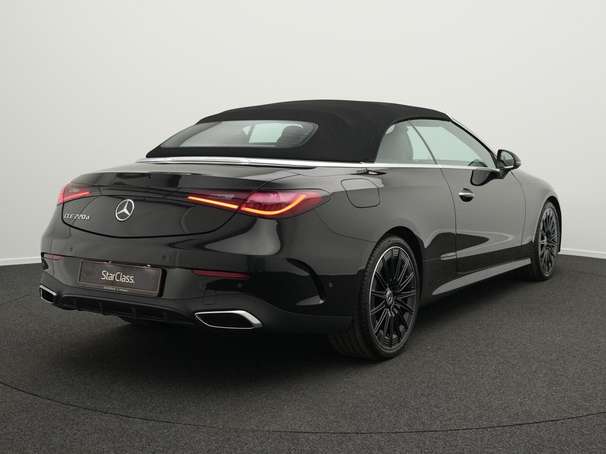 Mercedes CLE 220 d Cabriolet LED+Kamera+Night+Memo (2025) - Photo 3