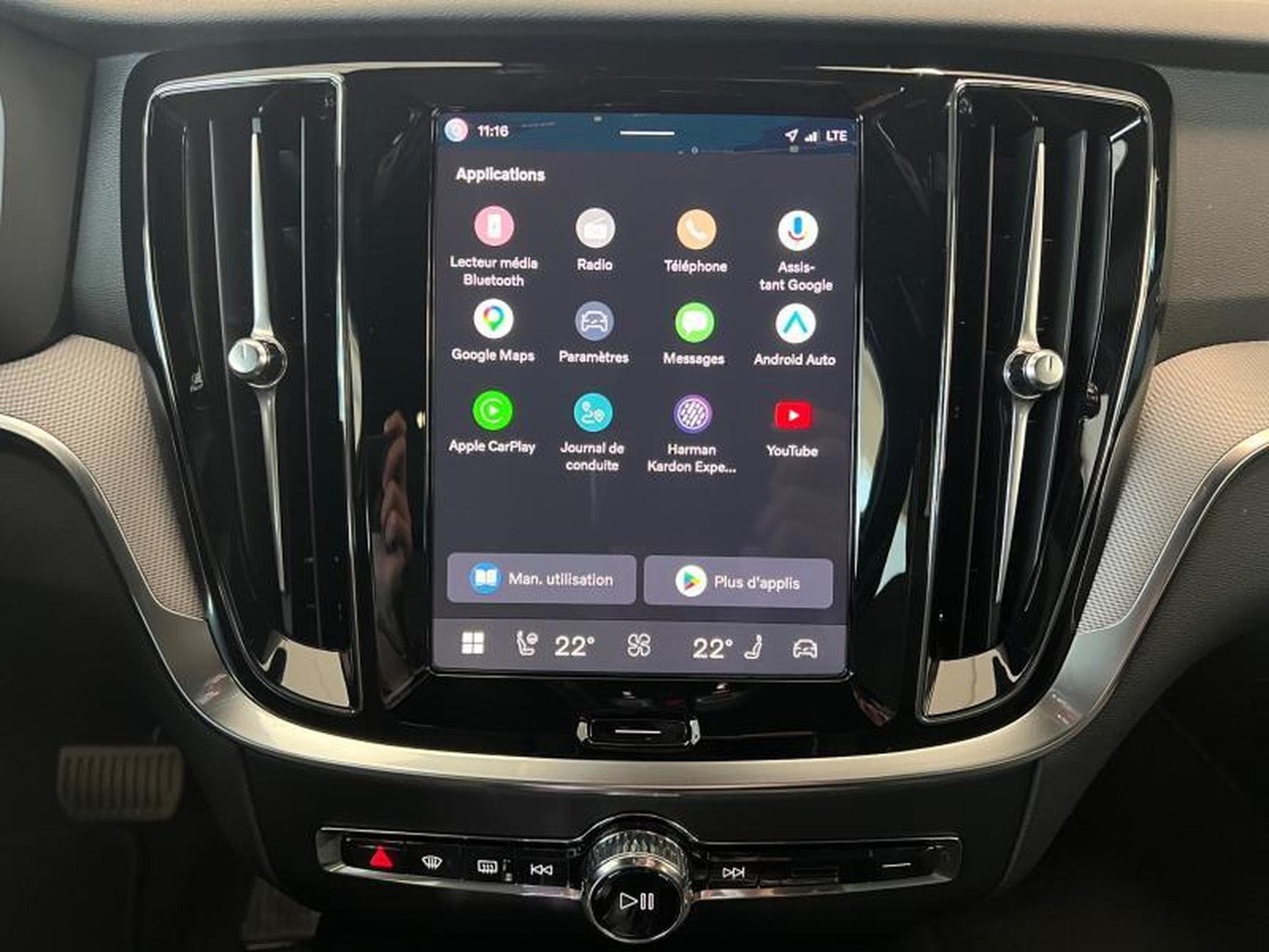 Volvo V60 Plus Dark (2025) - Photo 10