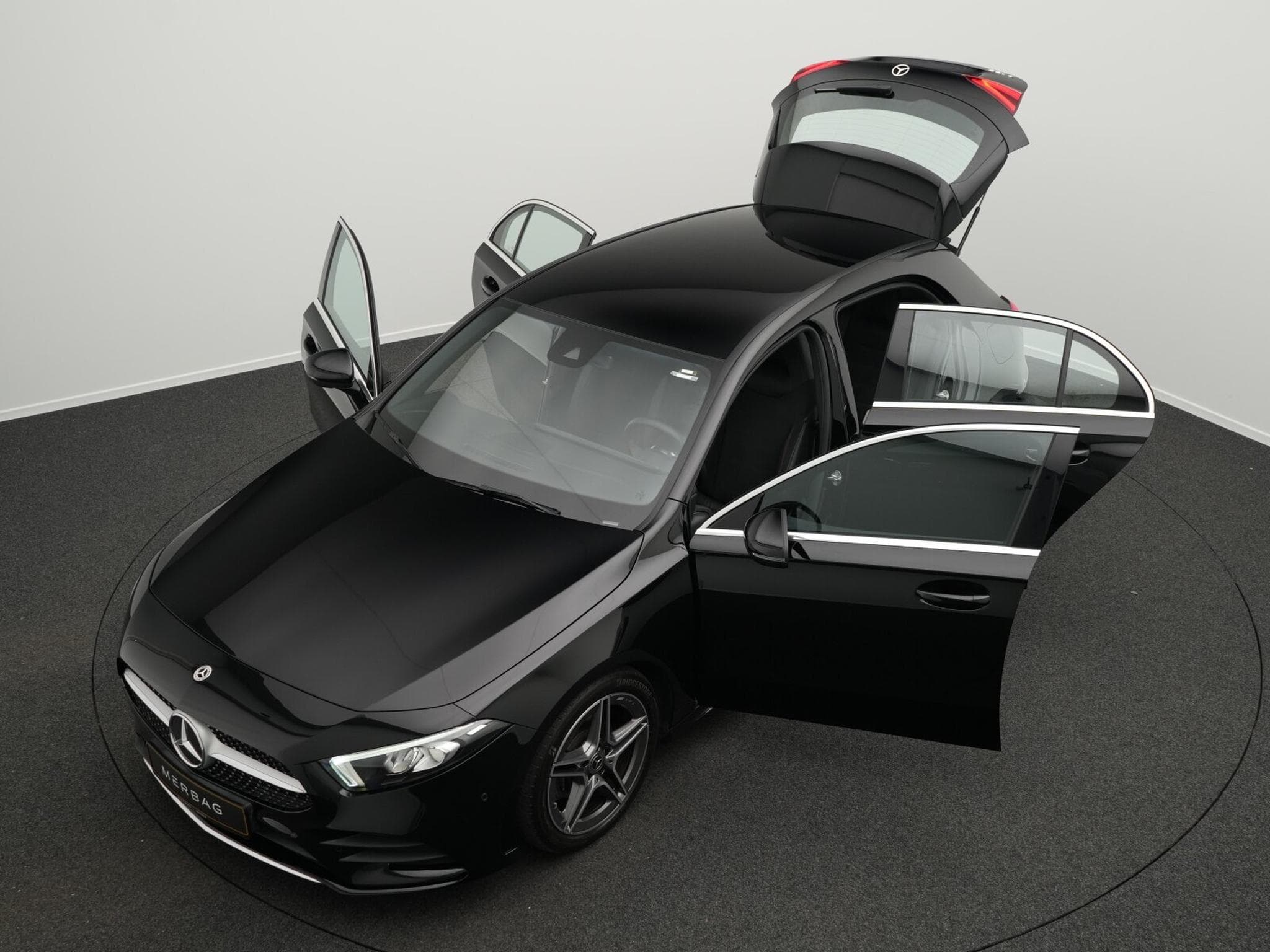 Mercedes A 160 AMG-Line LED+Kamera+MBUX (2022) - Photo 12
