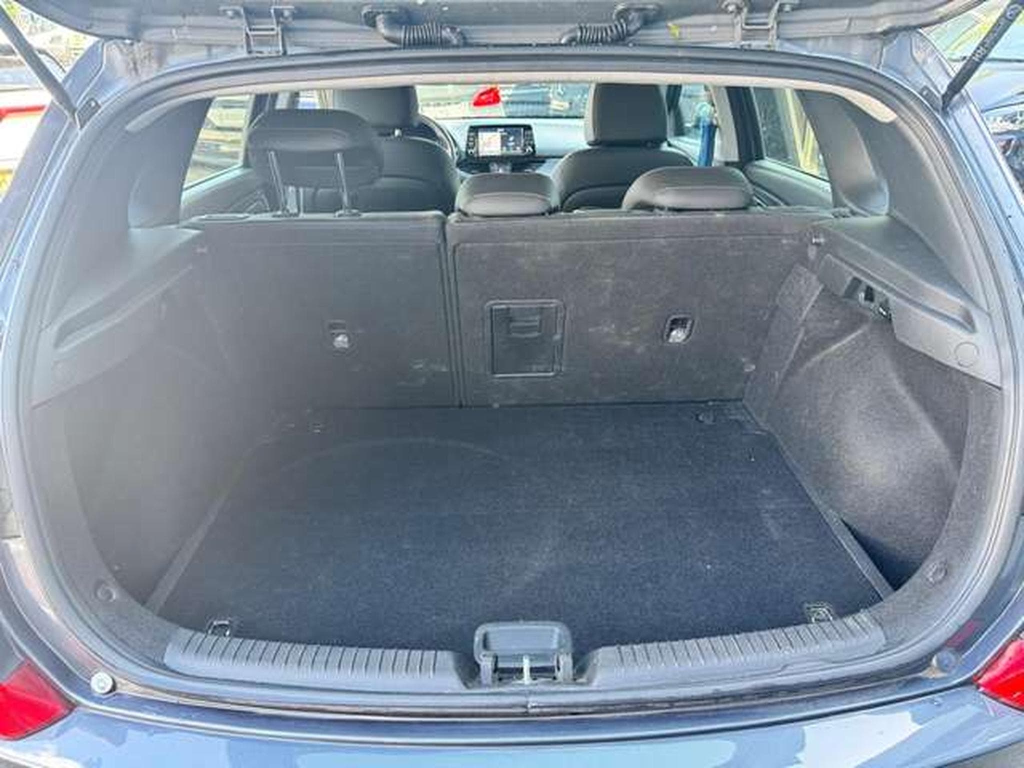 Hyundai i30 1er main / jusqu'à 48 mois de garantie (2019) - Photo 24