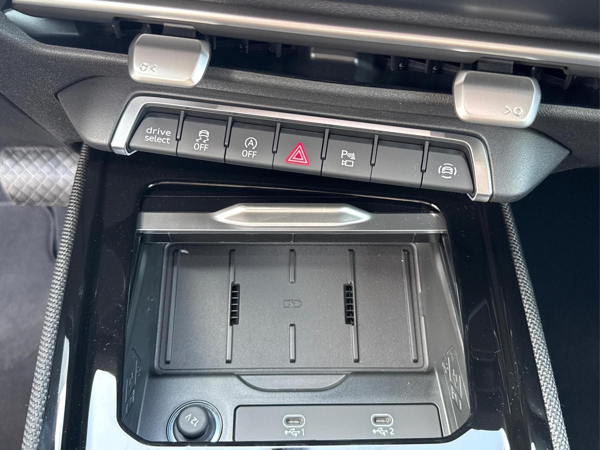 Audi Q3 Sportback Basis (2026) - Photo 23