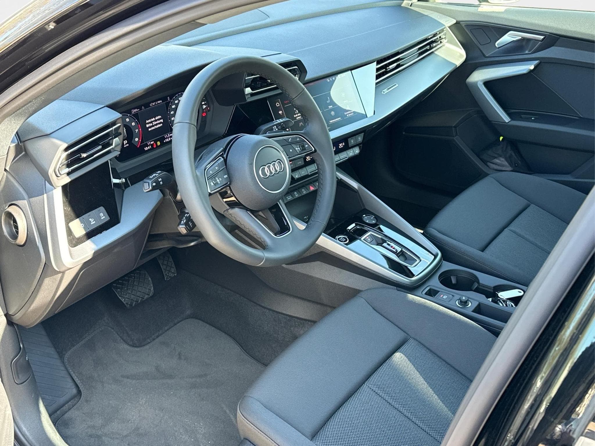 Audi A3 Sportback Basis (2026) - Photo 8