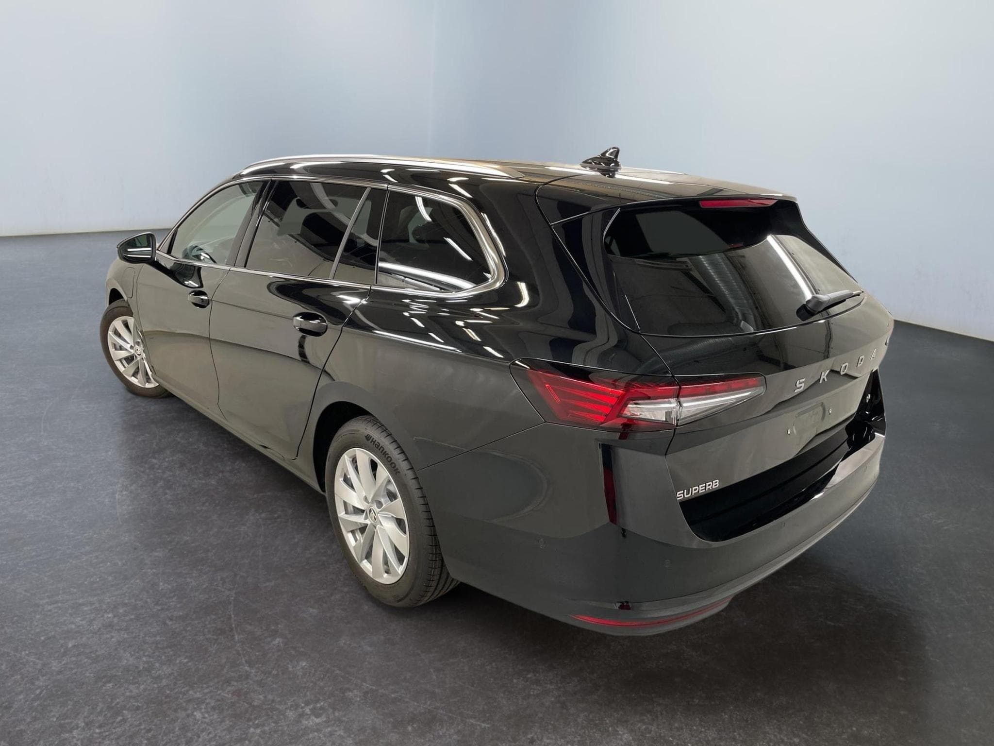 Skoda Superb Selection (2026) - Photo 4
