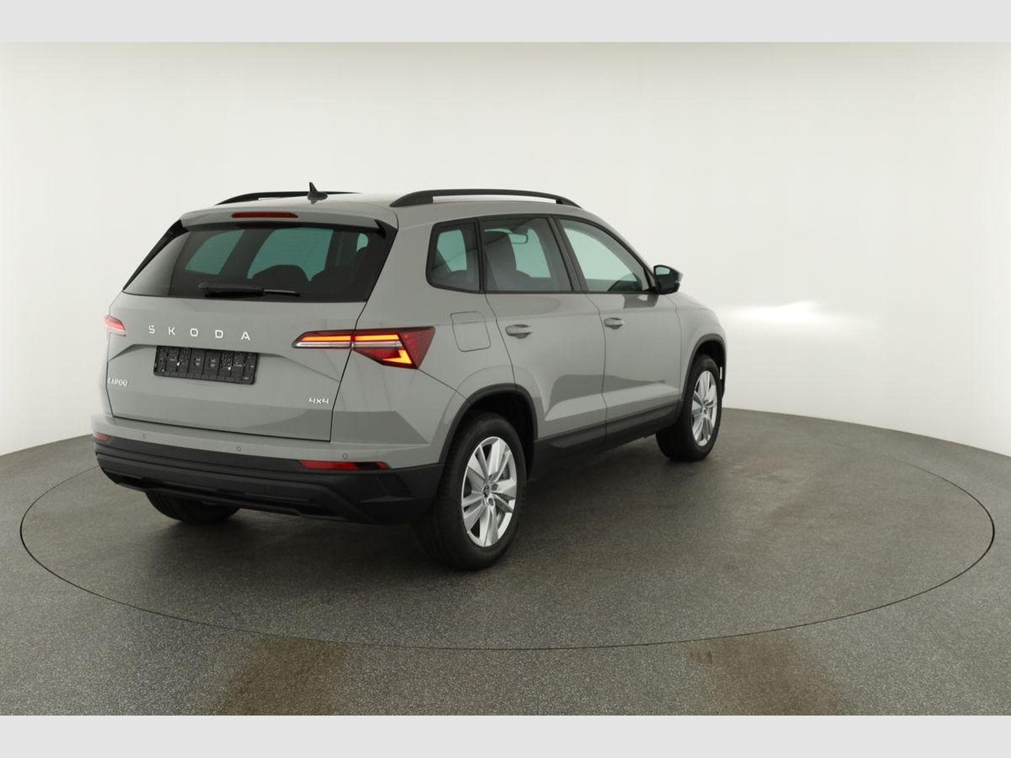 Skoda Karoq Selection 4x4 (2026) - Photo 18