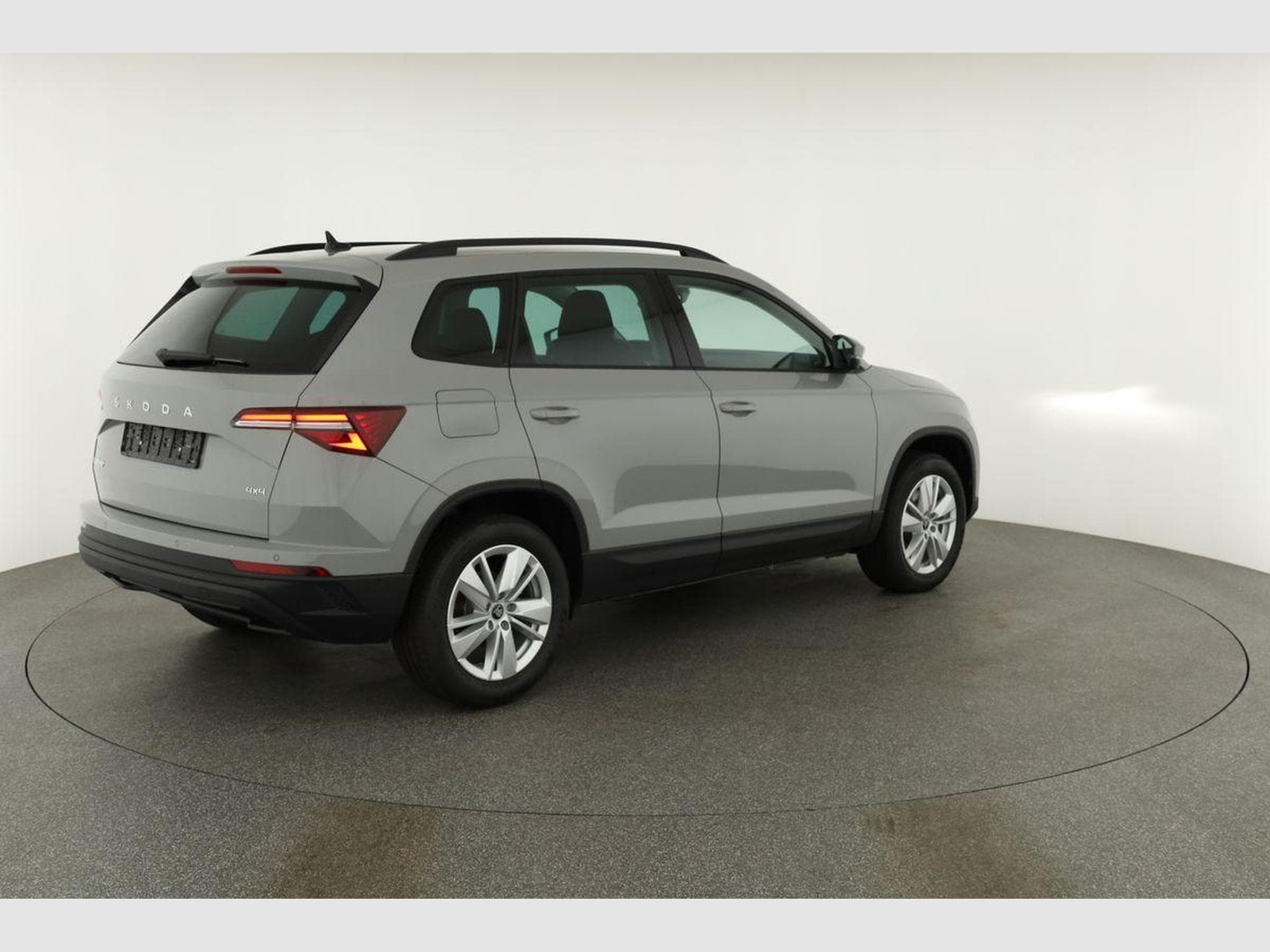Skoda Karoq Selection 4x4 (2026) - Photo 19