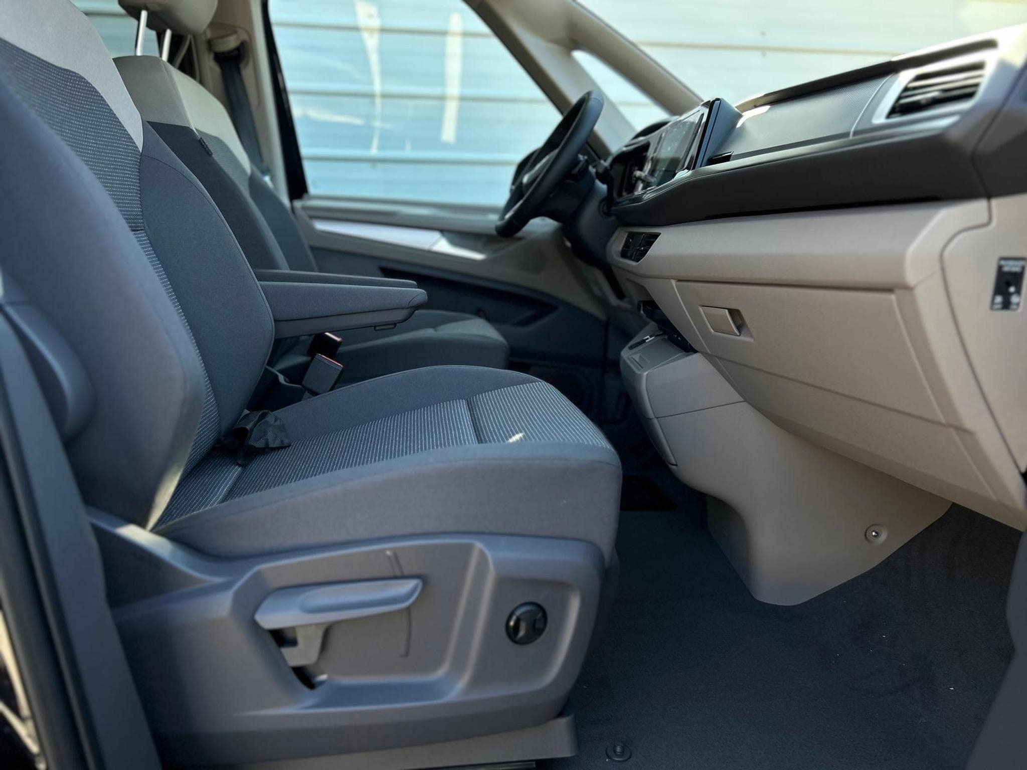 VW California Beach LÜ (2026) - Photo 10