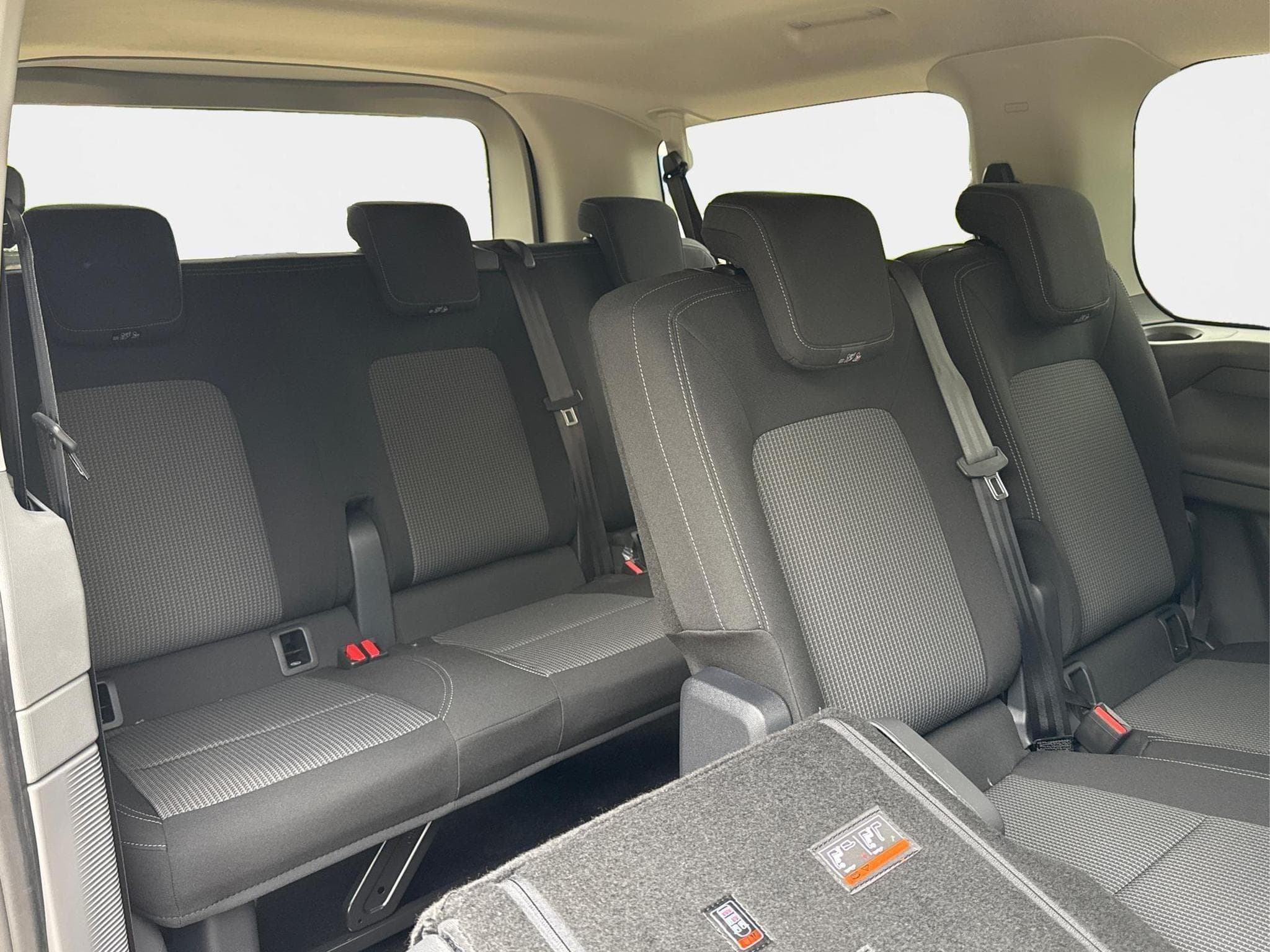 VW T7 Basis (2026) - Photo 20