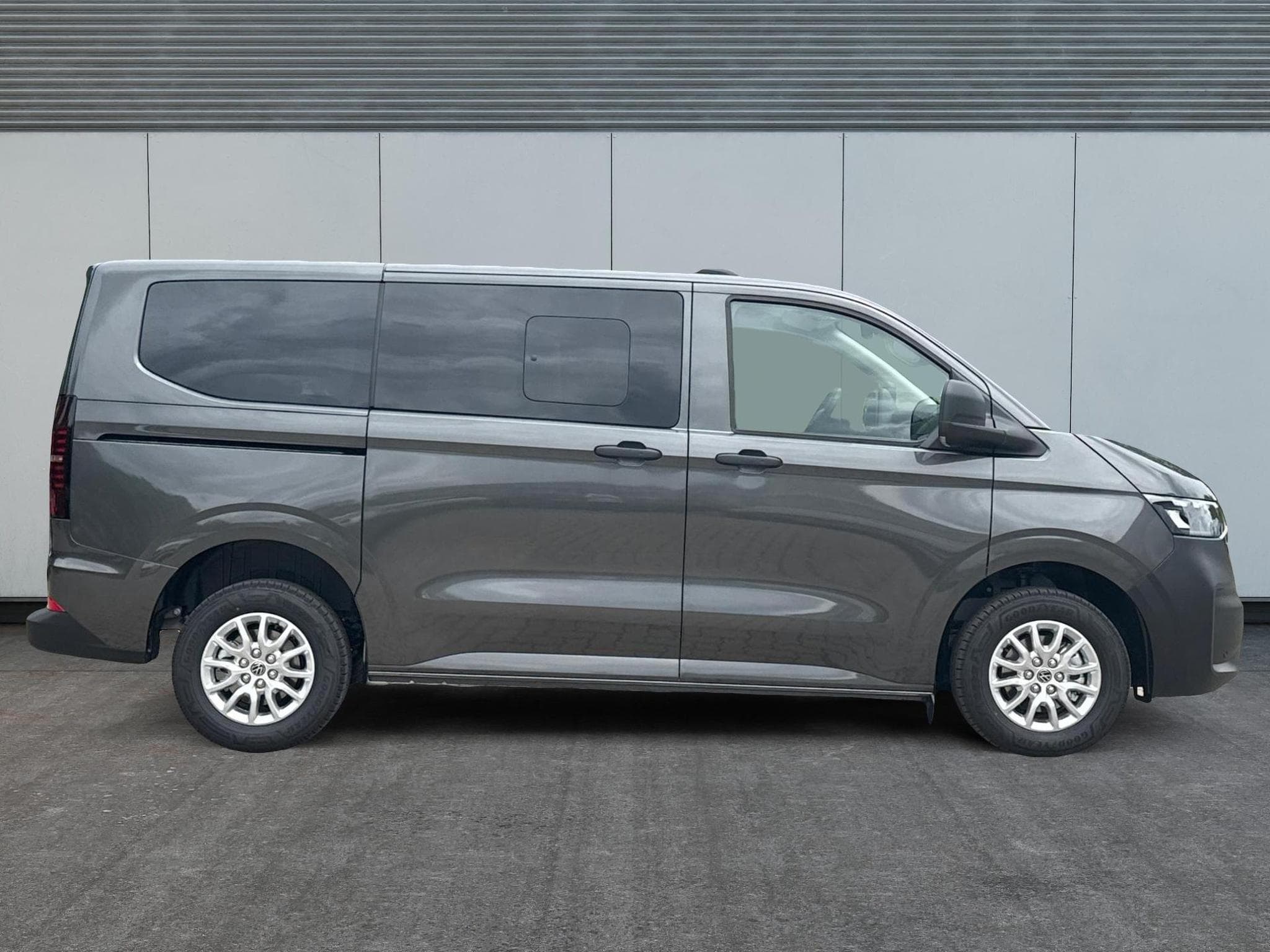VW T7 Basis (2026) - Photo 5