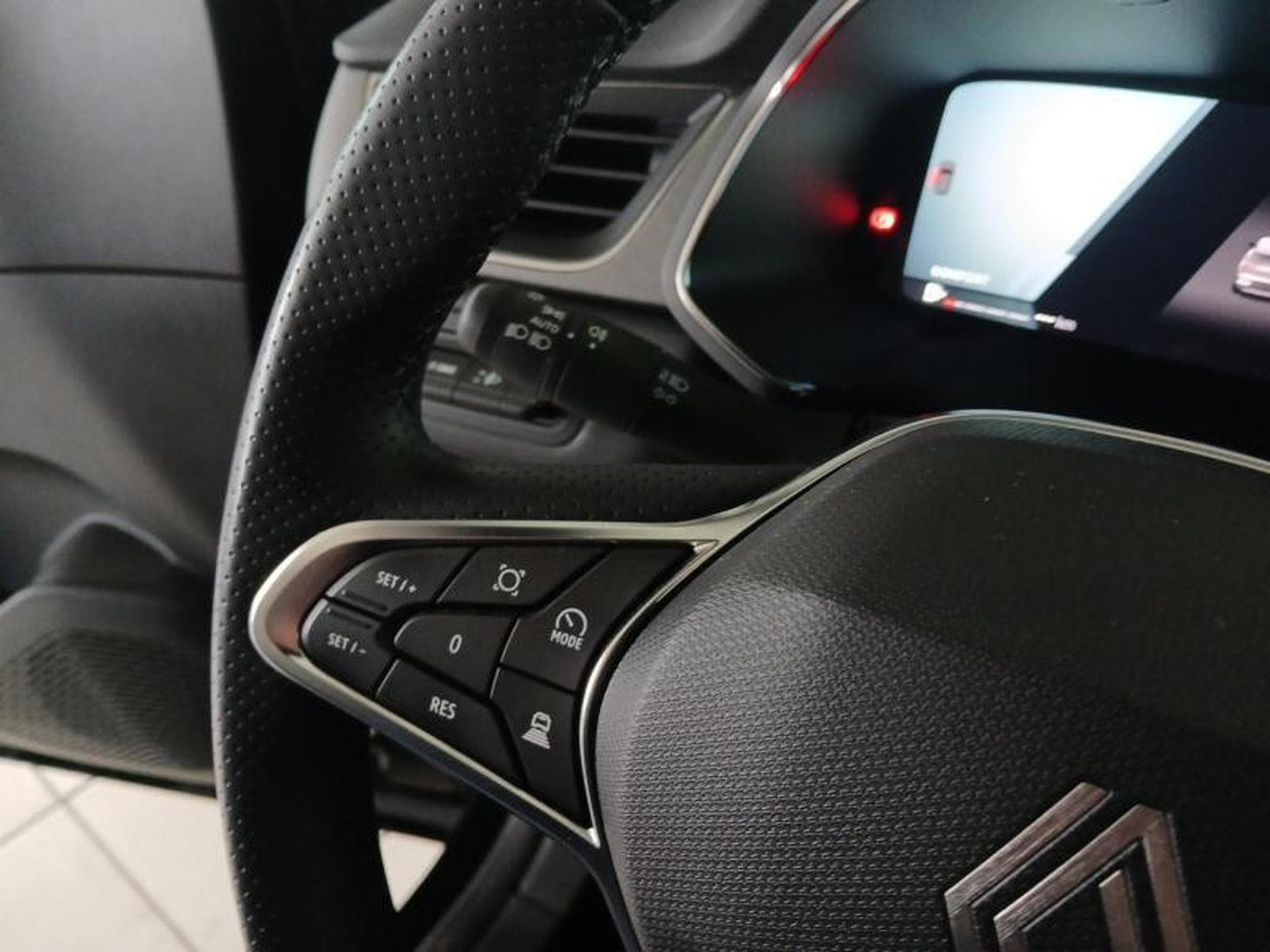 Renault Symbioz 1.6 Tce E-TECH Hybrid TeChno EDC (2025) - Photo 13