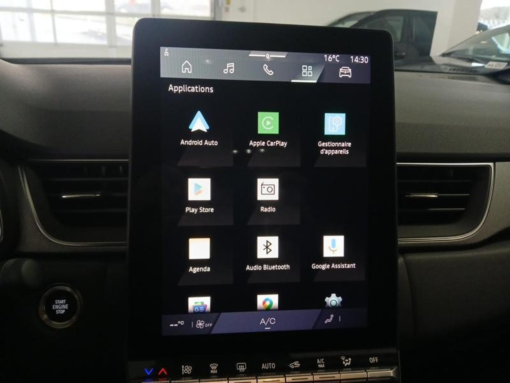 Renault Symbioz 1.6 Tce E-TECH Hybrid TeChno EDC (2025) - Photo 14