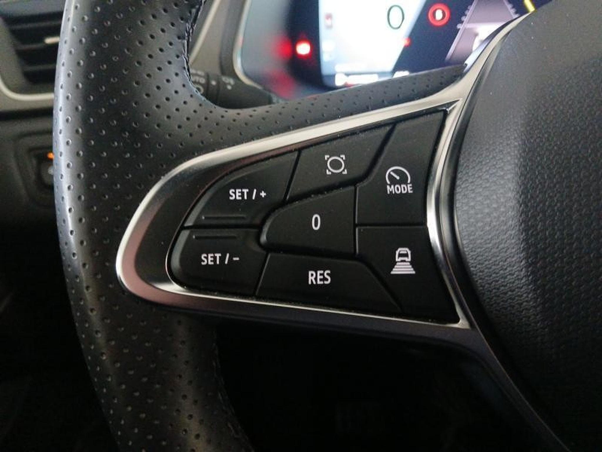Renault Symbioz 1.6 Tce E-TECH Hybrid TeChno EDC (2025) - Photo 15