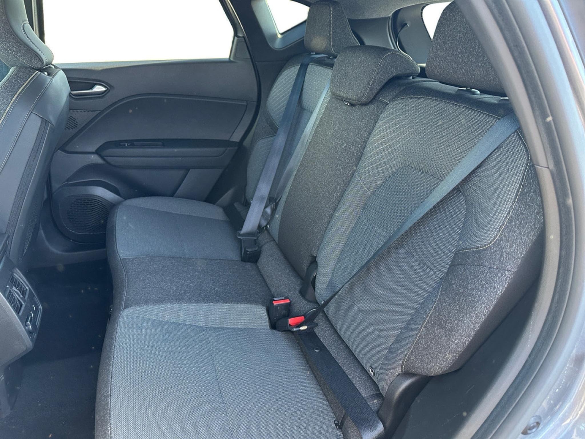 Renault Captur 1.0 Tce Techno (2025) - Photo 9