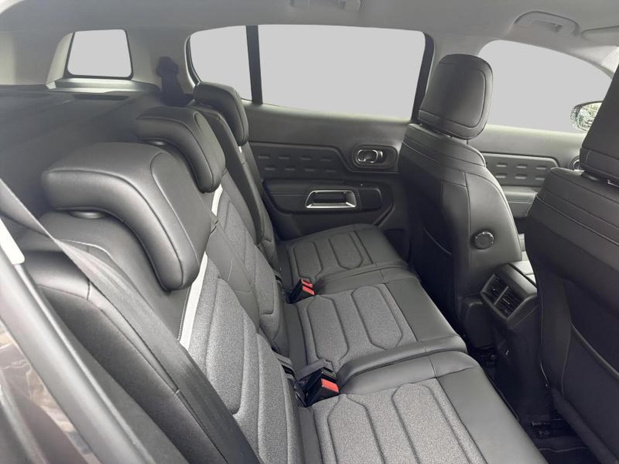 Citroen C5 Aircross Business (2025) - Photo 10