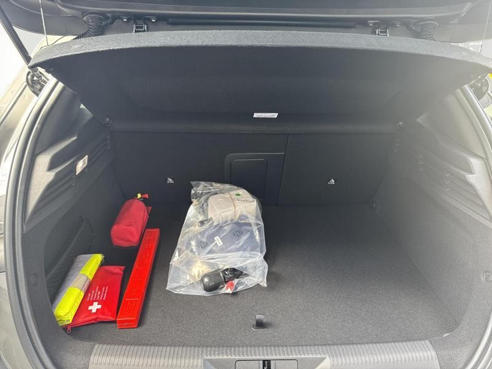 Peugeot 308 III & e- (2026) - Photo 20
