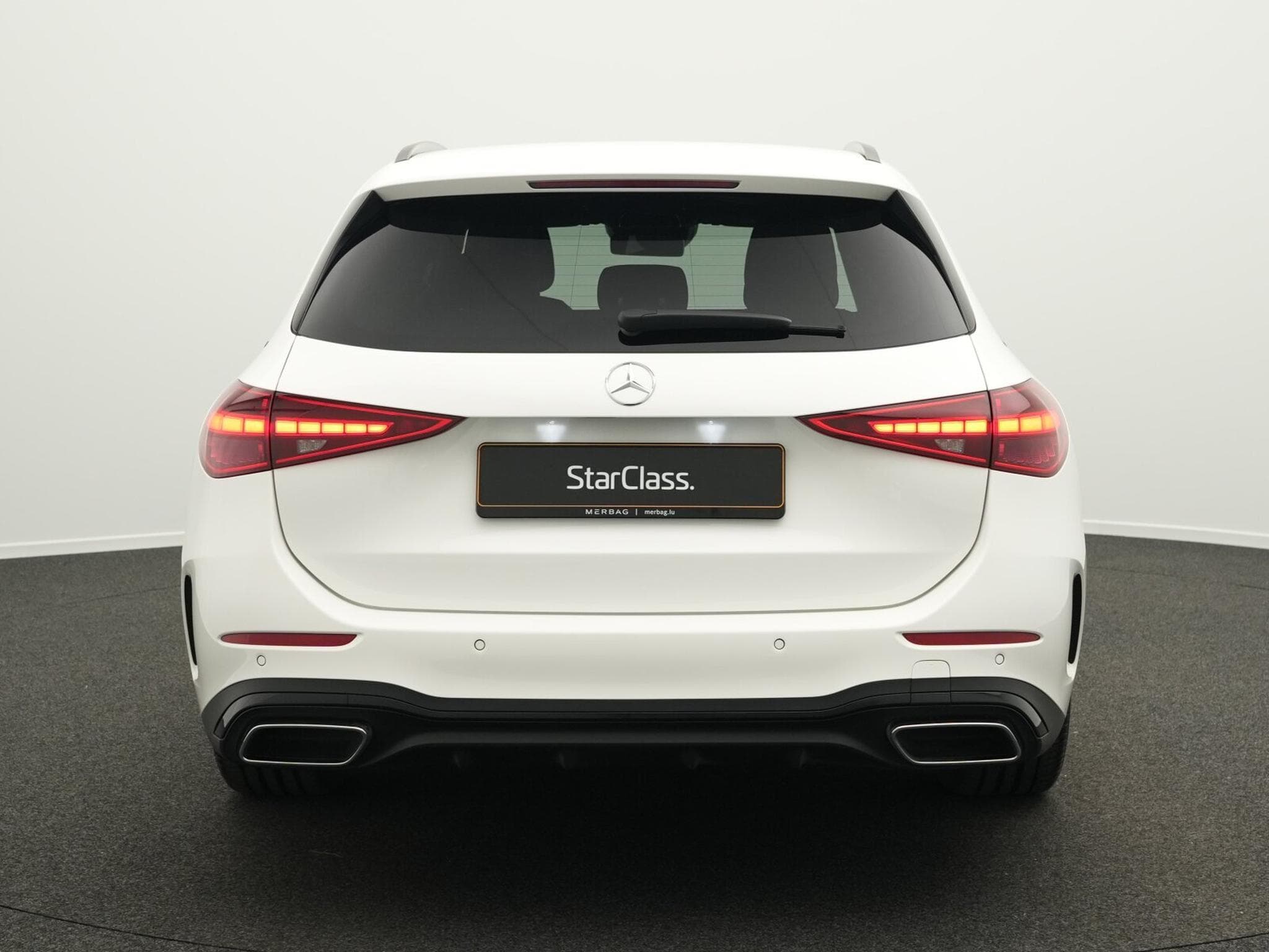 Mercedes C 300 d T AMG-Line Digital+360°+Night+Distr+18" (2025) - Photo 4
