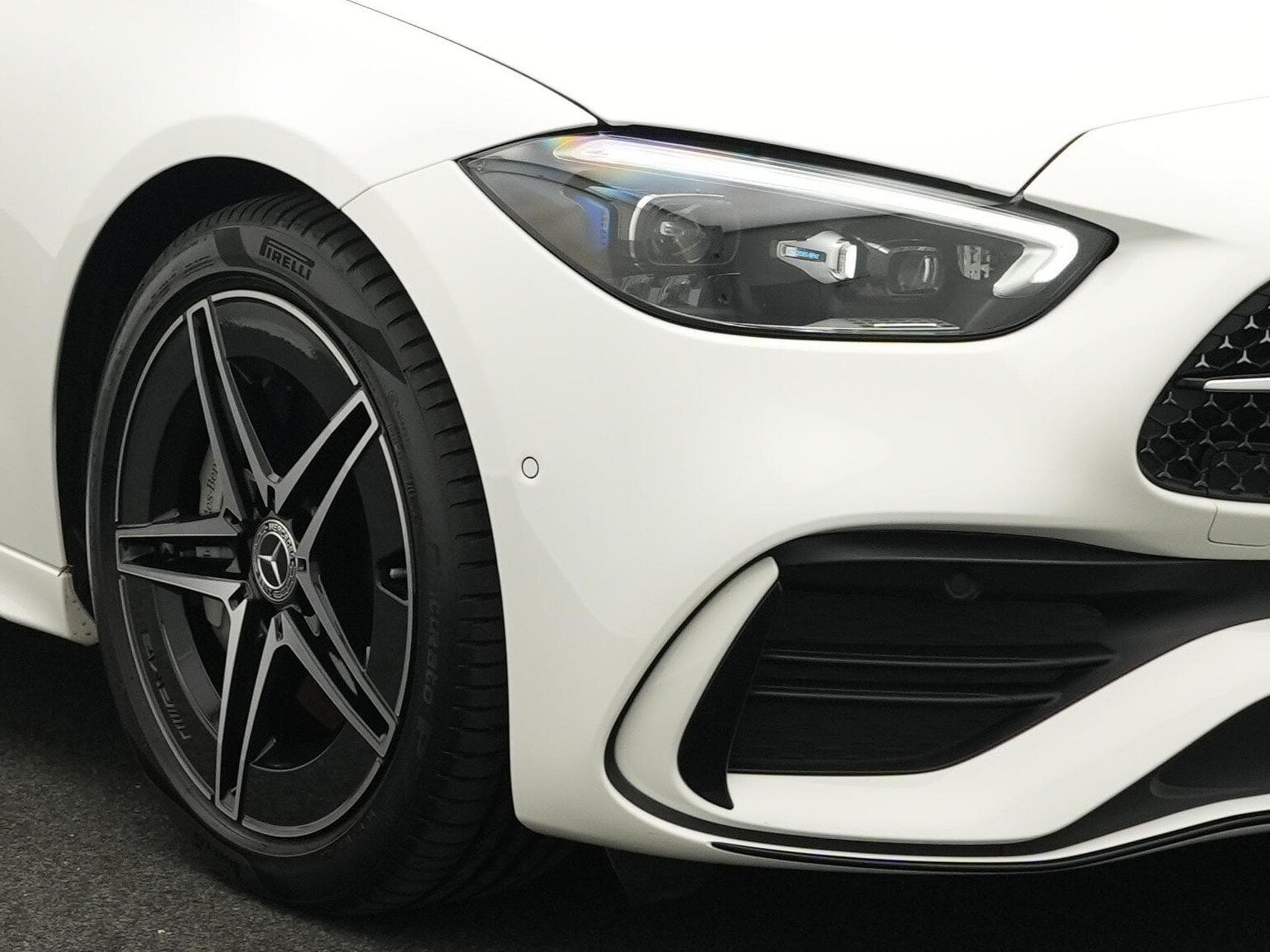 Mercedes C 300 d T AMG-Line Digital+360°+Night+Distr+18" (2025) - Photo 7