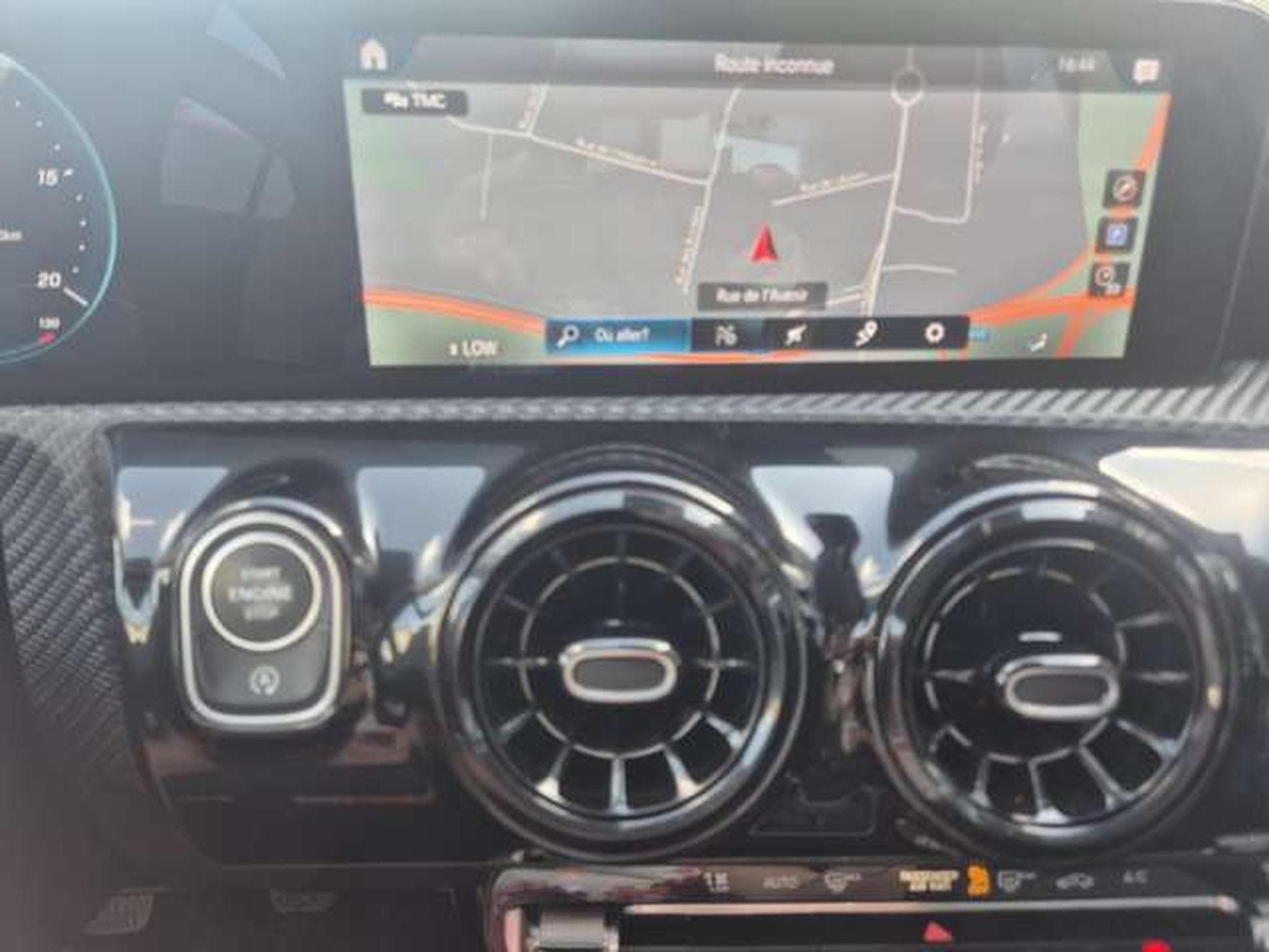 Mercedes A 180 A 180d Berline BM6 jusqu'à 48 mois de garantie (2021) - Photo 10