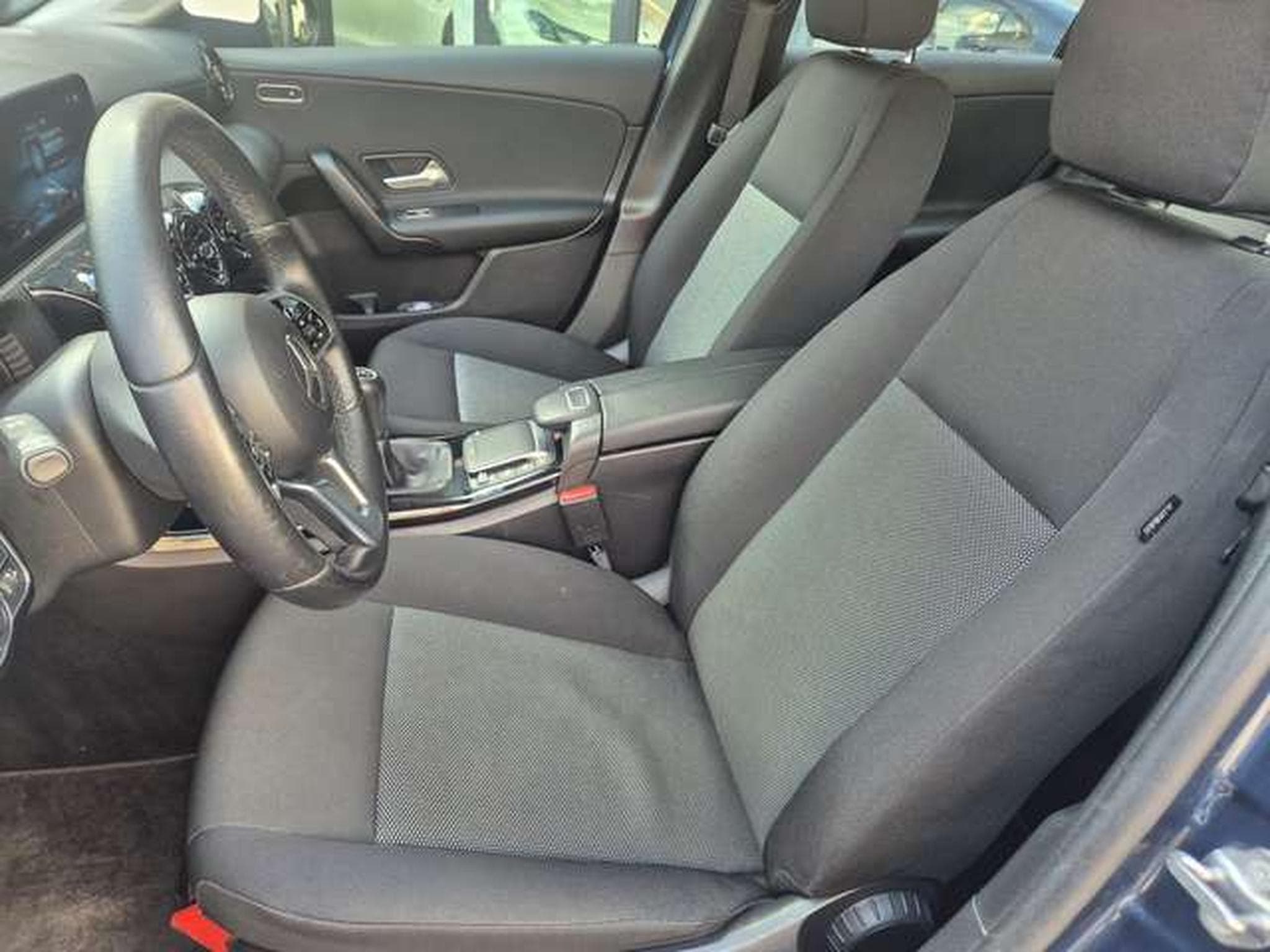 Mercedes A 180 A 180d Berline BM6 jusqu'à 48 mois de garantie (2021) - Photo 8
