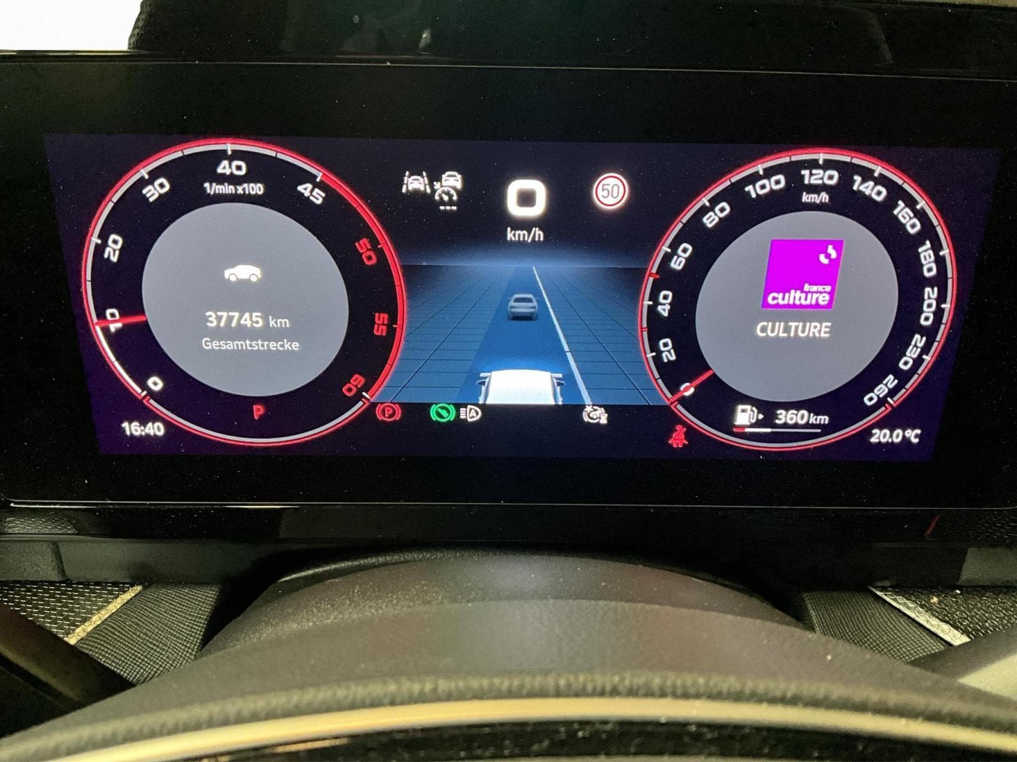 Skoda Kodiaq Sportline+DSG+4x4+PackClever+AHK+Pano (2024) - Photo 11