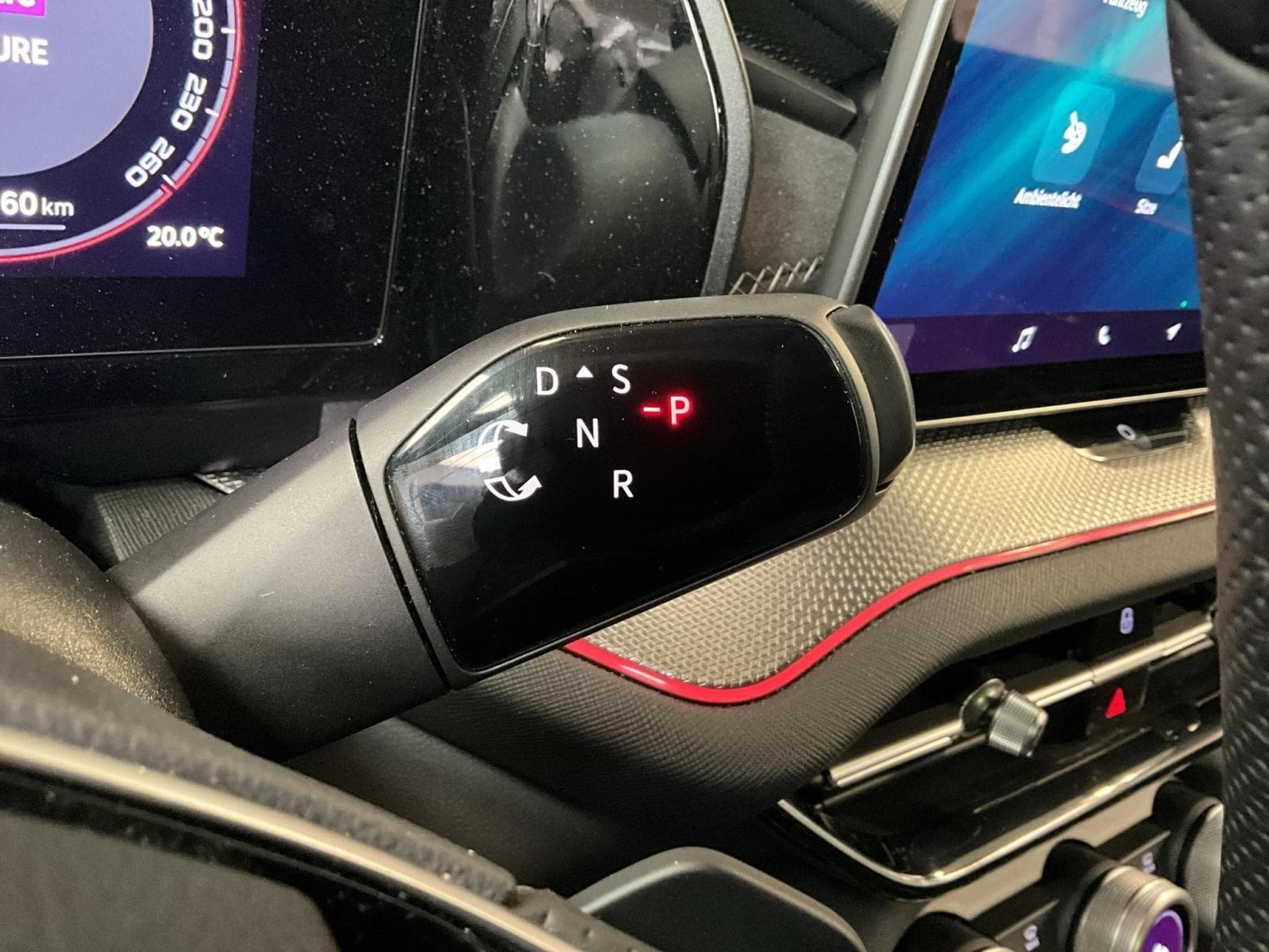 Skoda Kodiaq Sportline+DSG+4x4+PackClever+AHK+Pano (2024) - Photo 12
