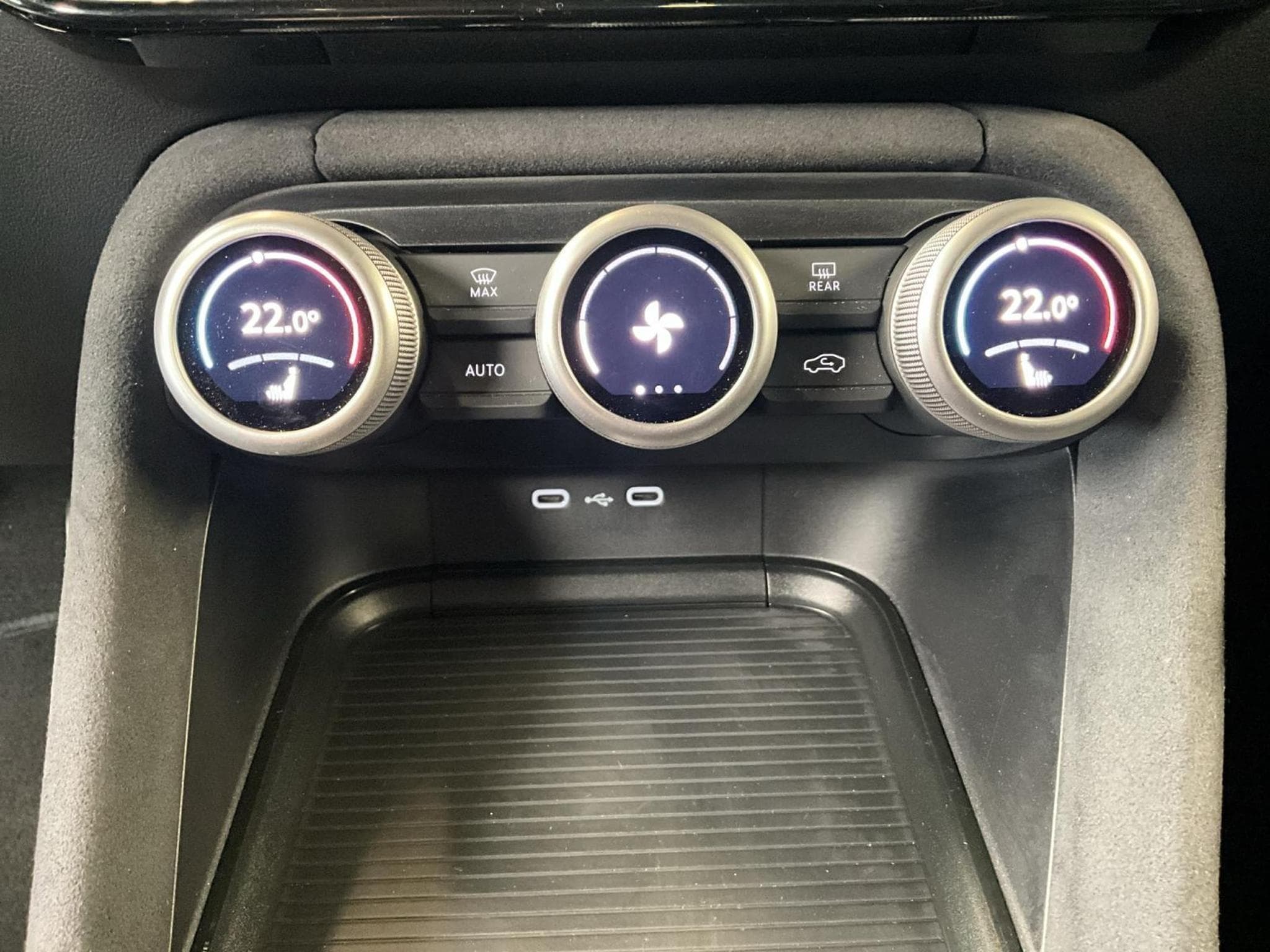 Skoda Kodiaq Sportline+DSG+4x4+PackClever+AHK+Pano (2024) - Photo 22