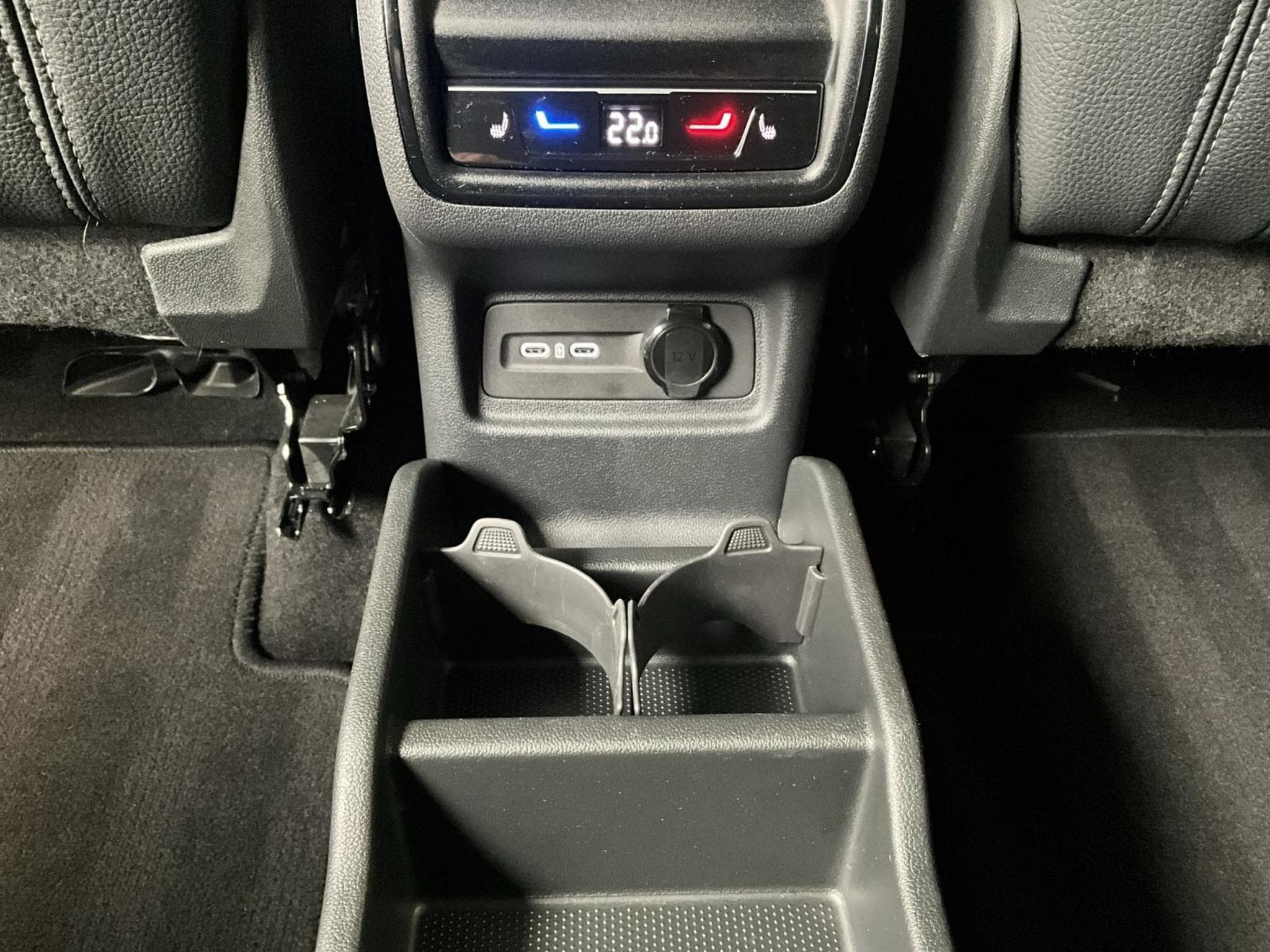 Skoda Kodiaq Sportline+DSG+4x4+PackClever+AHK+Pano (2024) - Photo 23