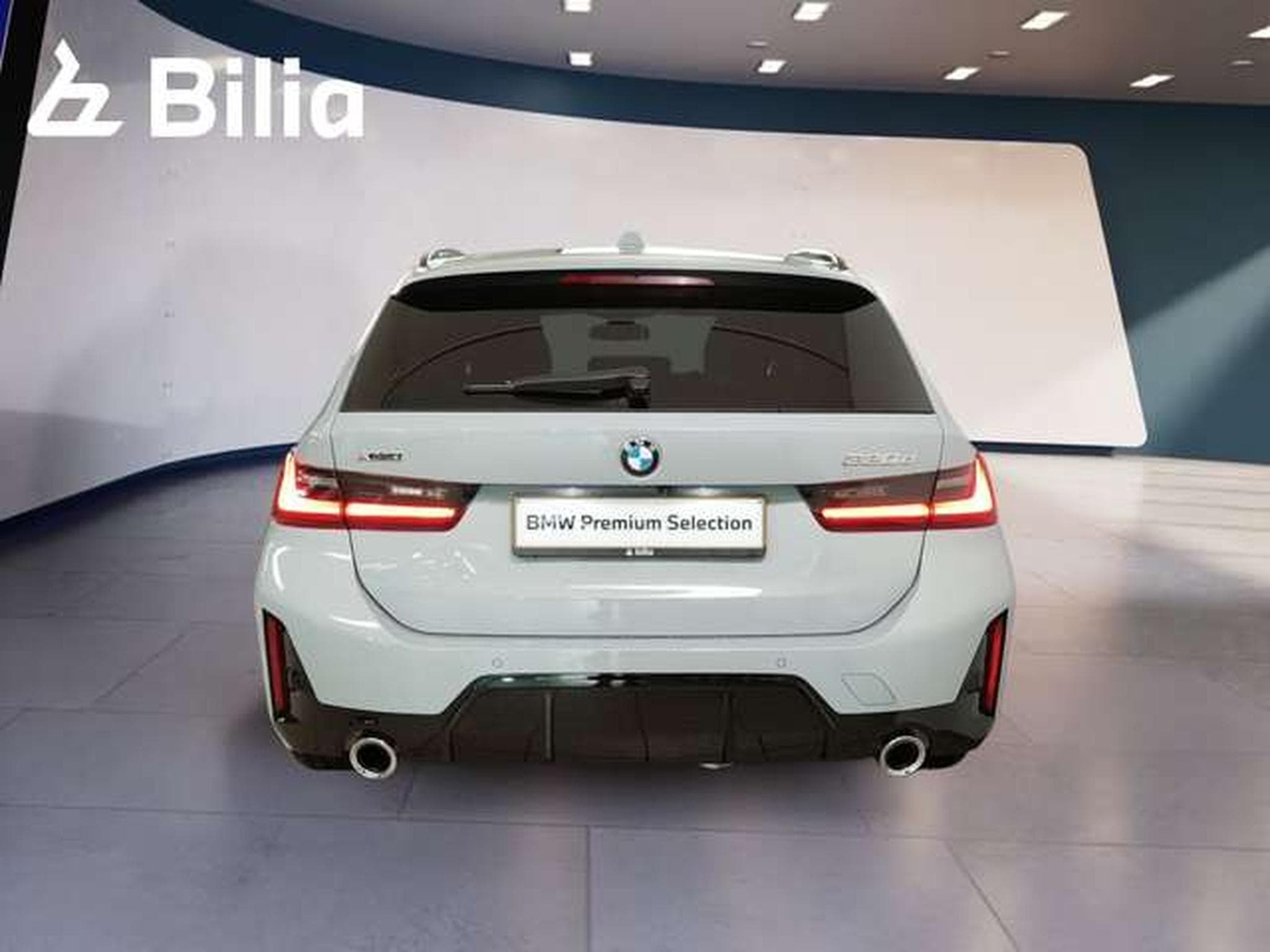 BMW 320 d xDrive Head-Up HiFi DAB LED (2025) - Photo 3