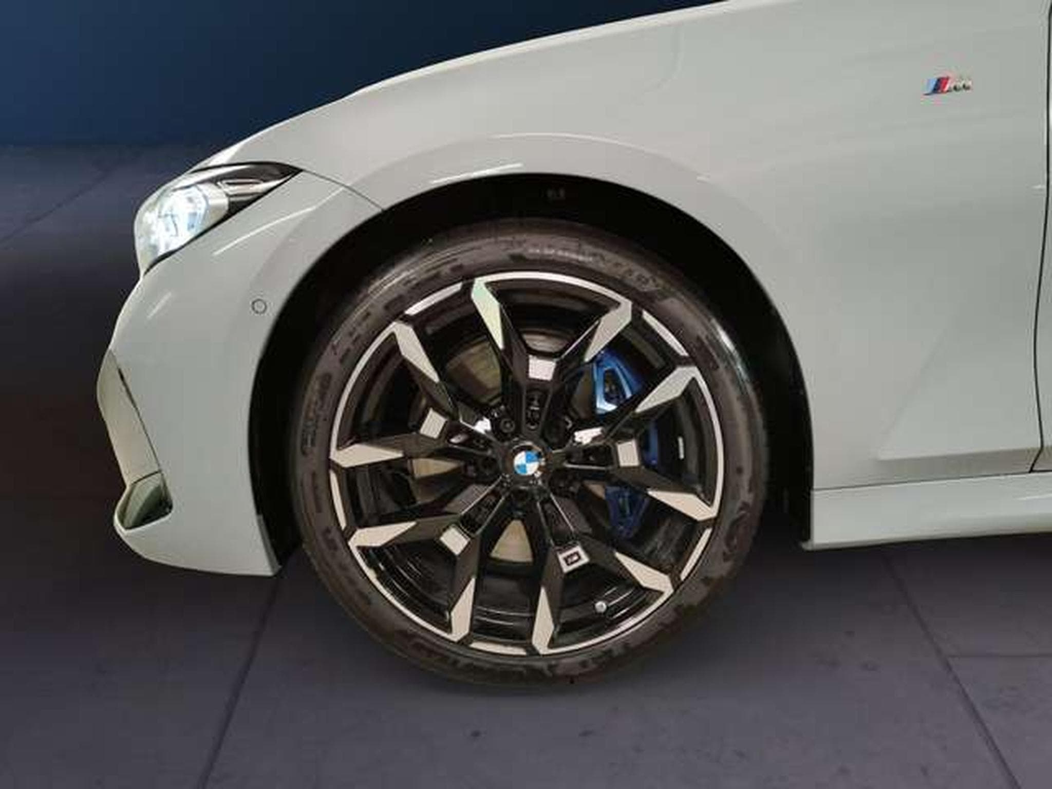 BMW 320 d xDrive Head-Up HiFi DAB LED (2025) - Photo 7