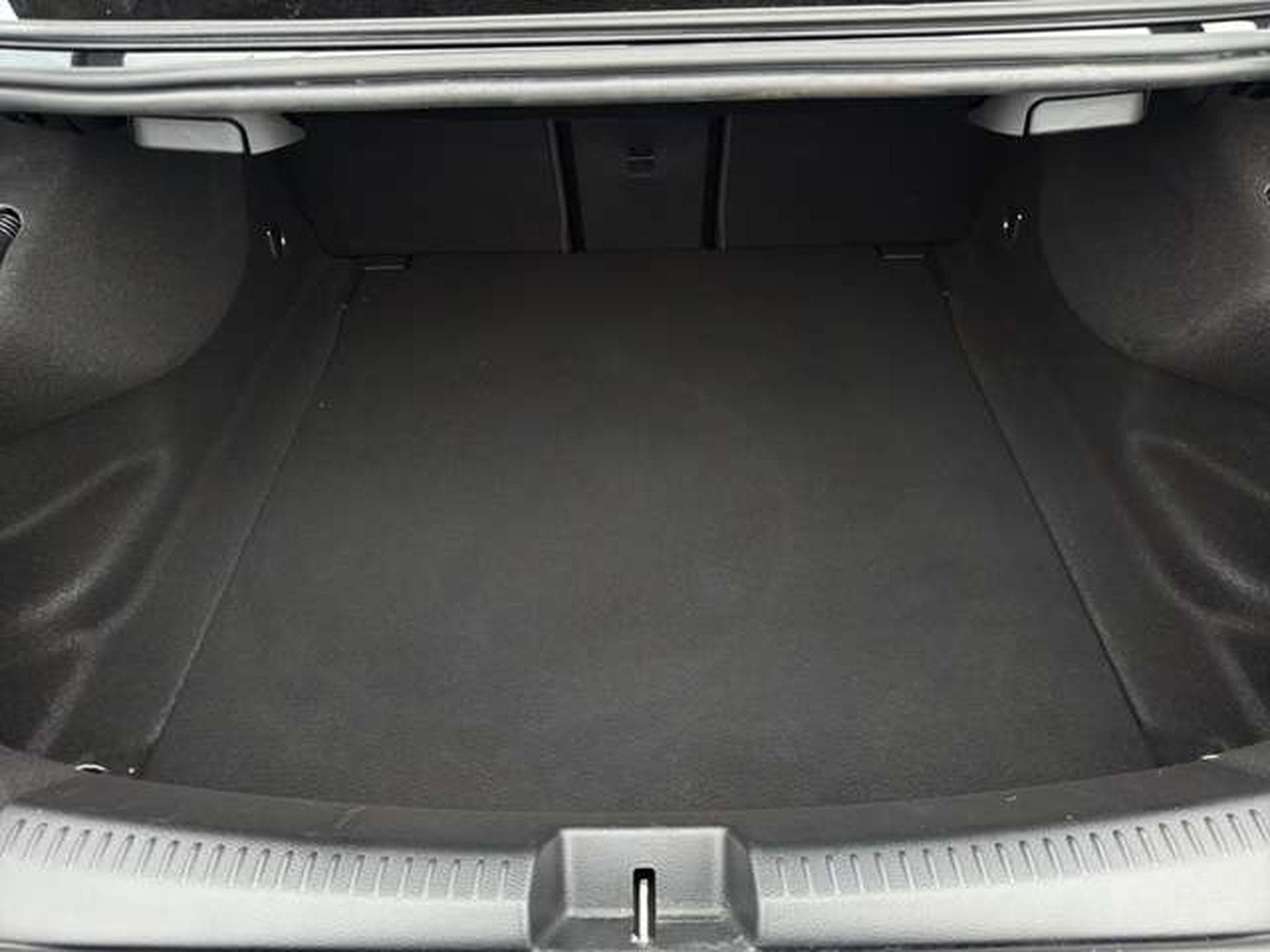 Mercedes CLA 200 AMG Line/Multi-Beam/Blind-Spot/Navi (2023) - Photo 27