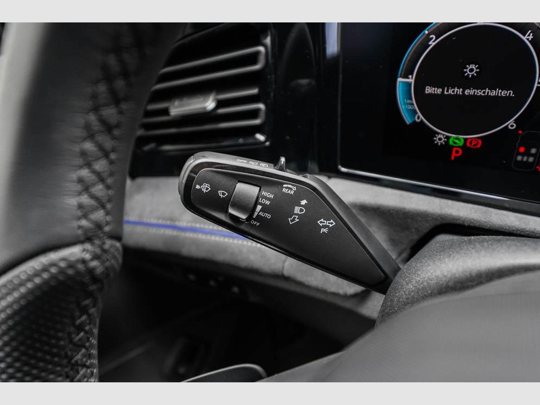 VW Tiguan 2,0 TDI DSG (2025) - Photo 10