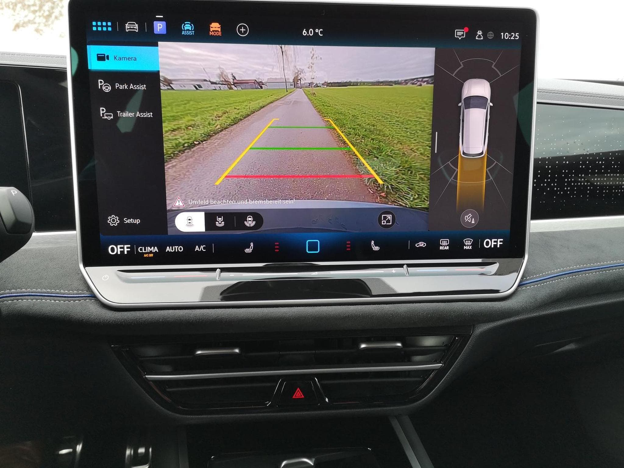 VW Passat Variant 2.0 TDI 142 kW 4Motion R-Line (2026) - Photo 9