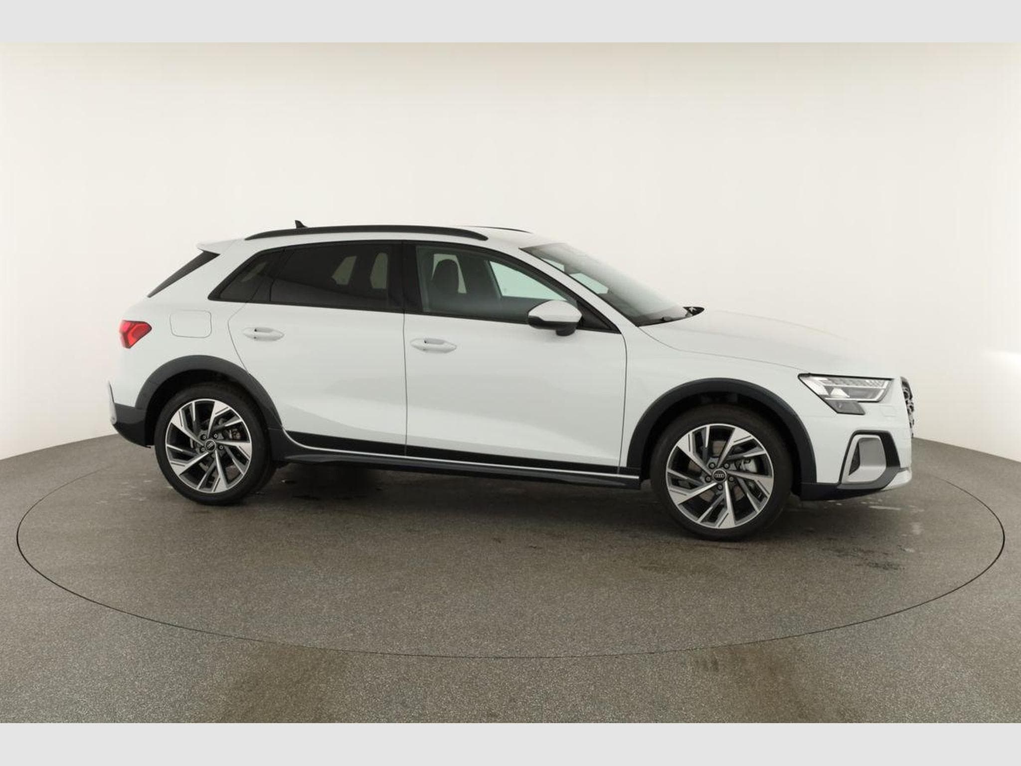 Audi A3 TFSI quattro 150 kW (2026) - Photo 21
