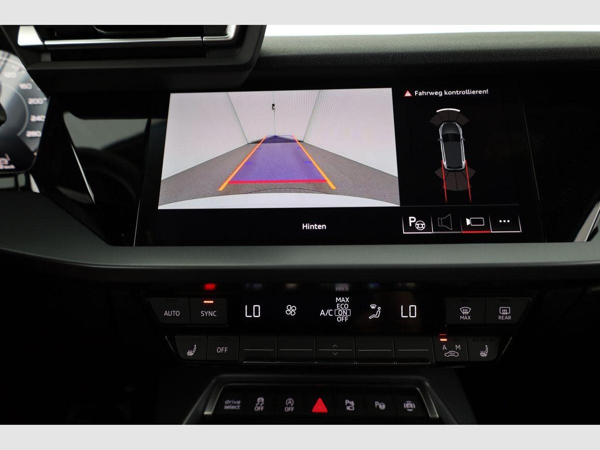 Audi A3 TFSI quattro 150 kW (2026) - Photo 6