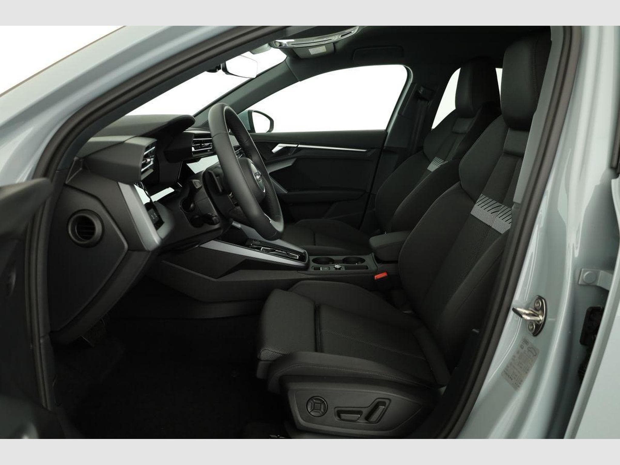 Audi A3 TFSI quattro 150 kW (2026) - Photo 10