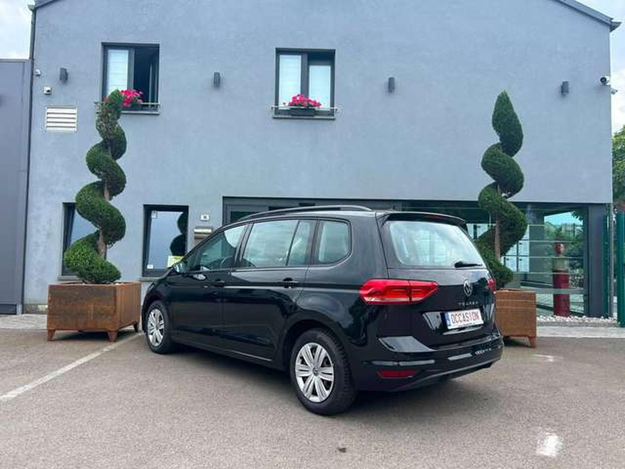 VW Touran 2.0 DIESEL 122 CV (2022) - Photo 4