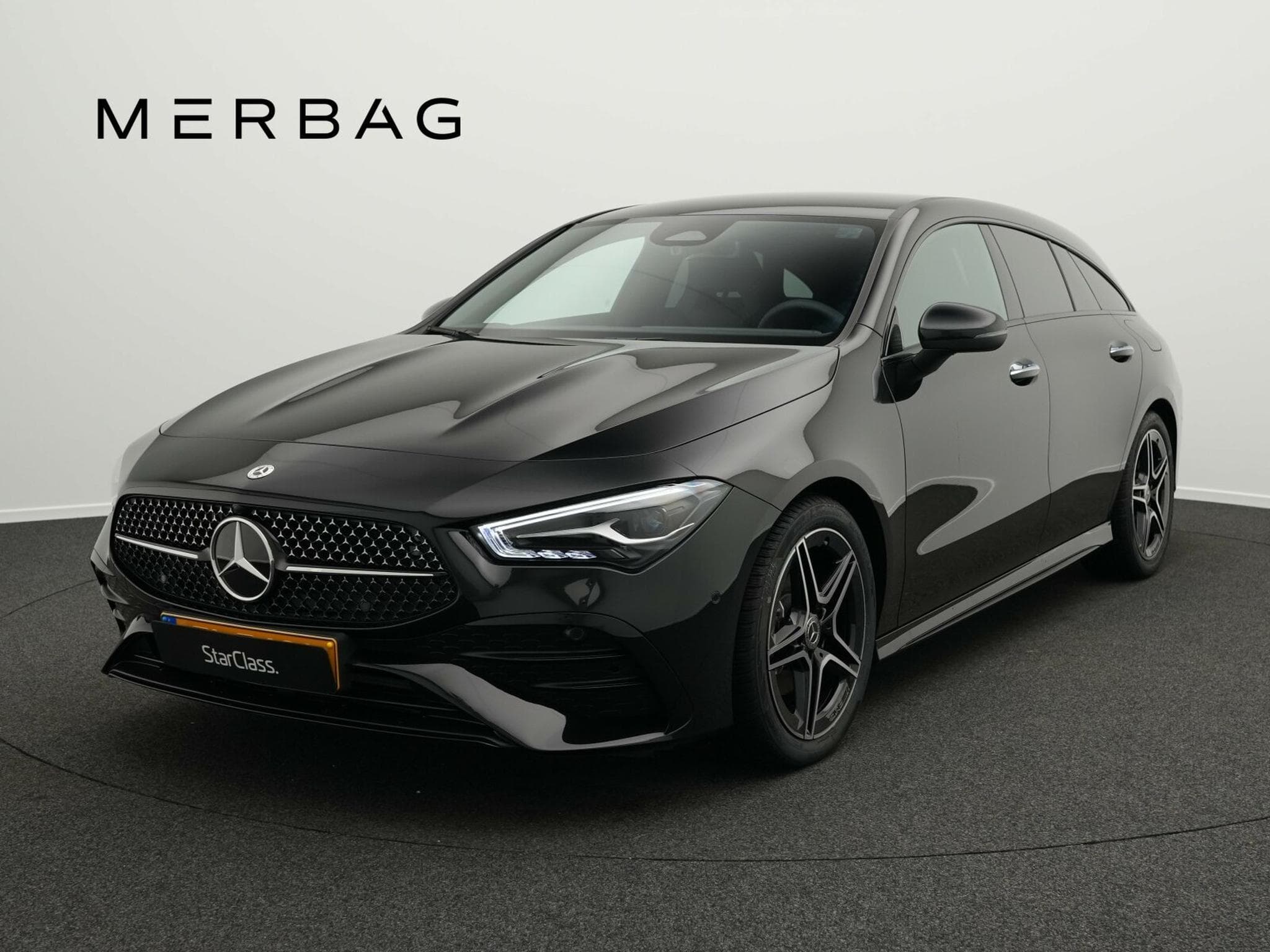 Mercedes CLA 180 CLA 180 d Shooting Brake verfügbar ab 10.000 km (2025) - Photo 1