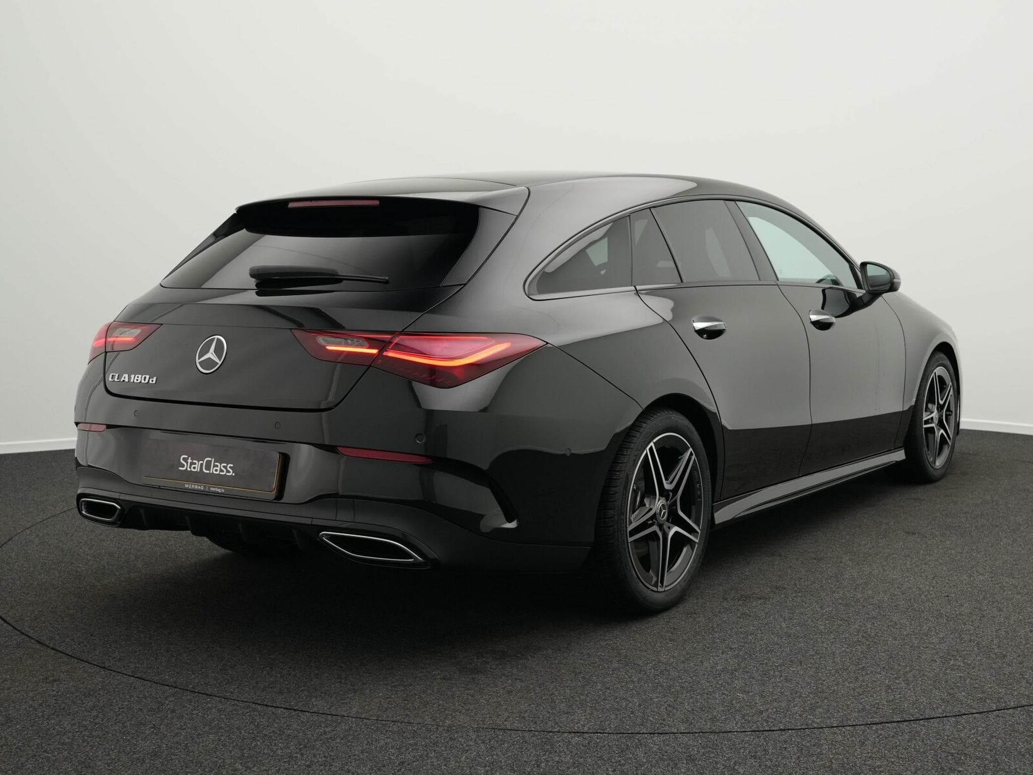 Mercedes CLA 180 CLA 180 d Shooting Brake verfügbar ab 10.000 km (2025) - Photo 3