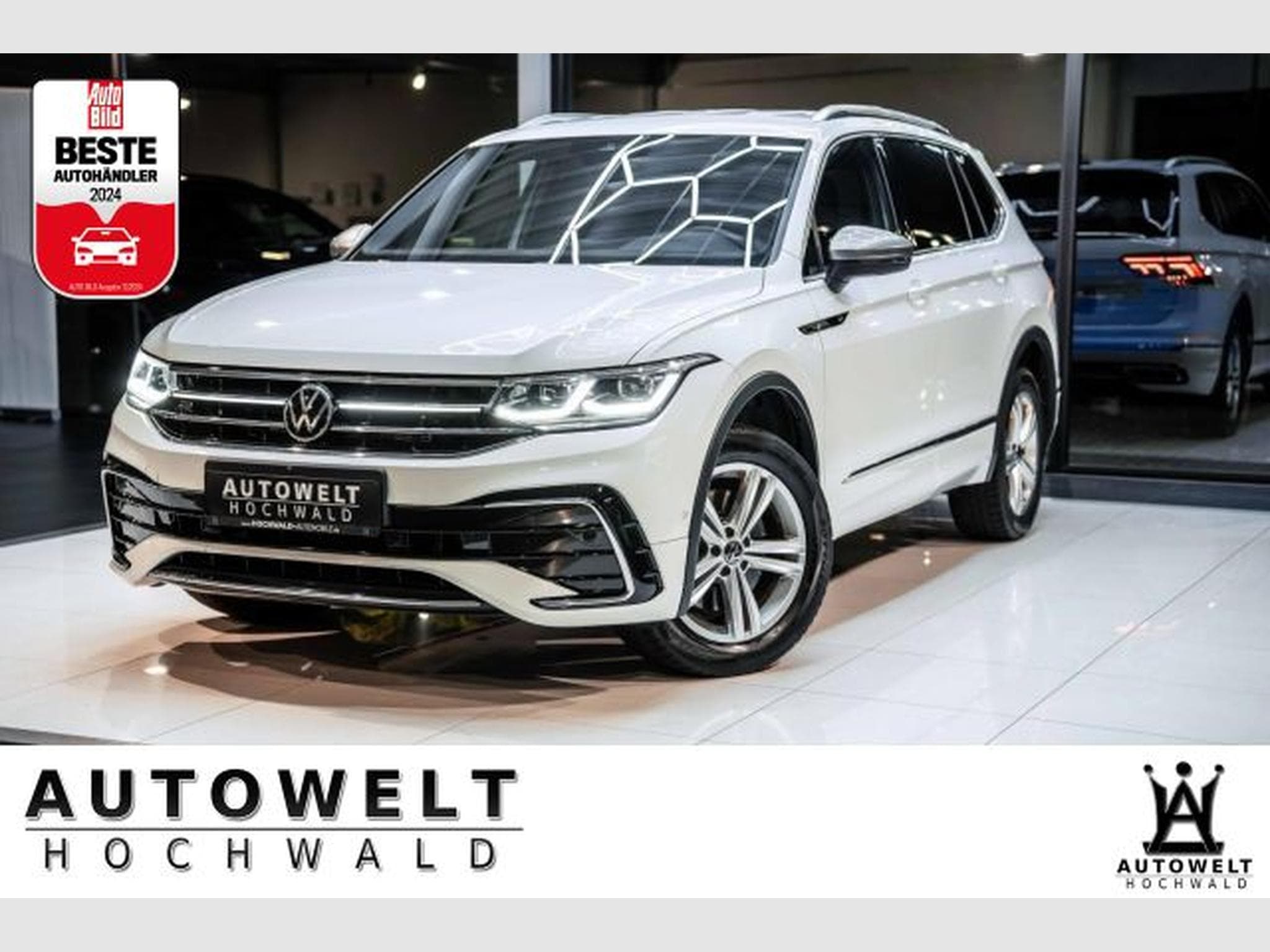 VW Tiguan Tiguan Allspace 2.0 TDI DSG R-Line 4M AHK H&amp;K (2022) - Photo 1
