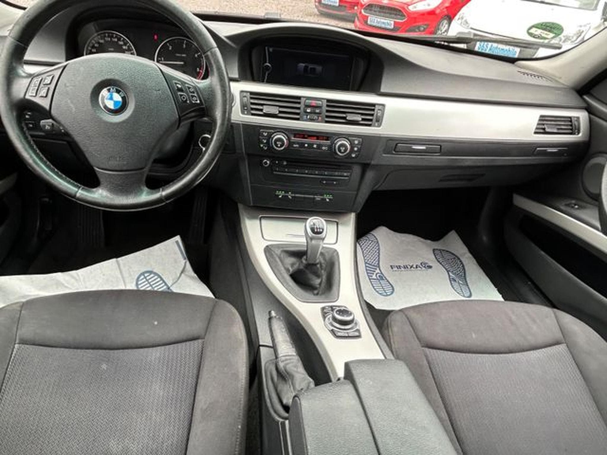 BMW 320 320d Touring *Prof.Navi*SHZ*TÜV 08/27*Euro5* (2009) - Photo 10